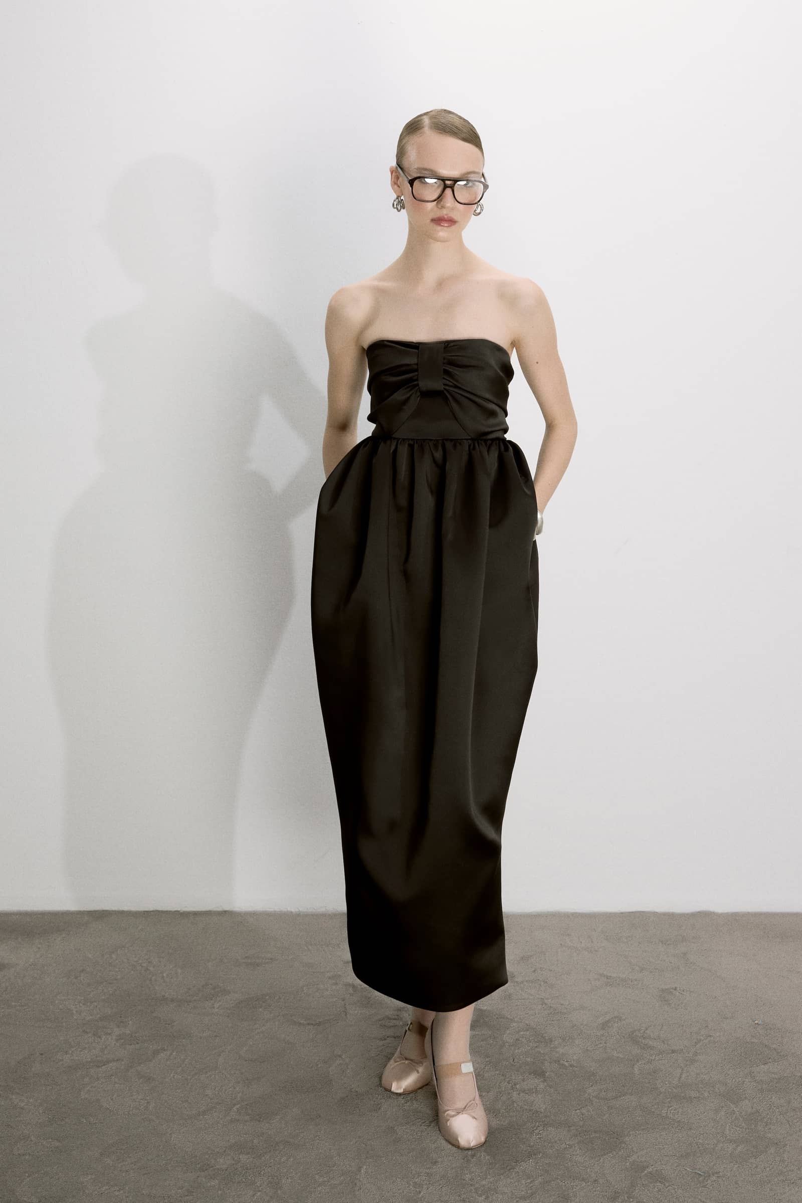 Jeanne Balloon Midi Dress In Black made by Nazli Ceren