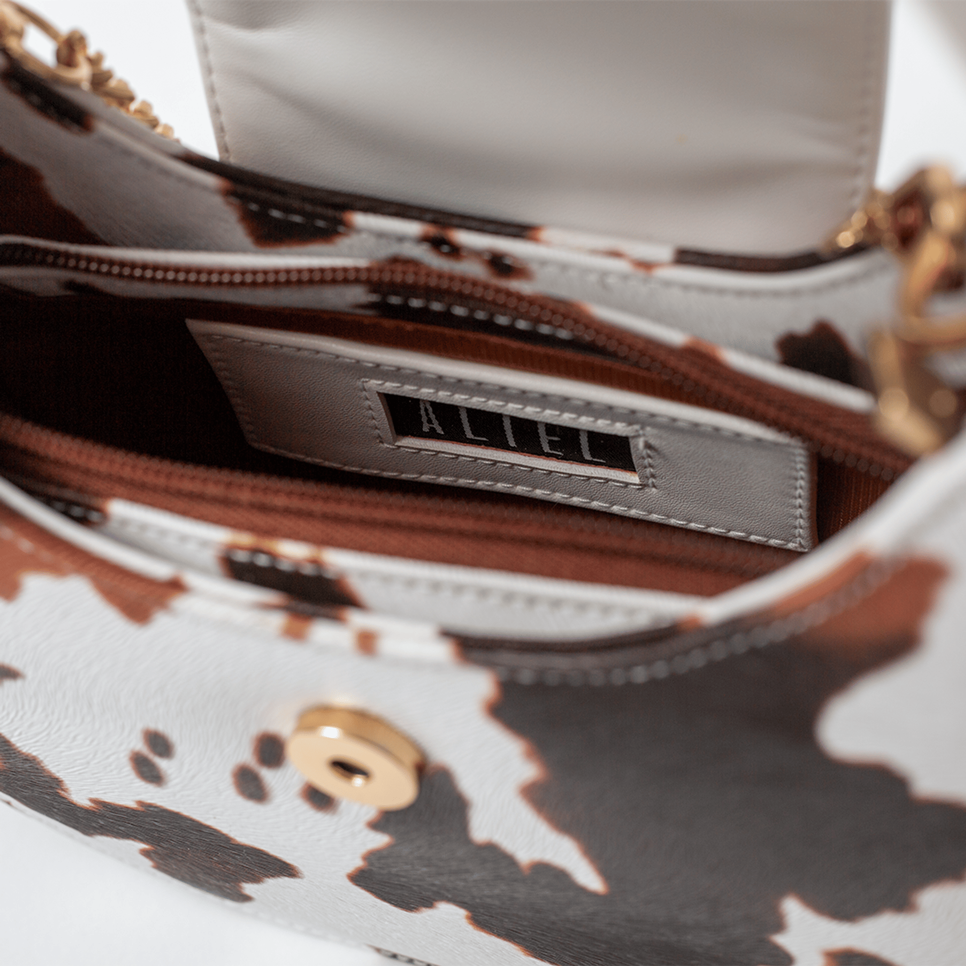 Mow - White x Camel - Halfmoon bag made by ALIEL