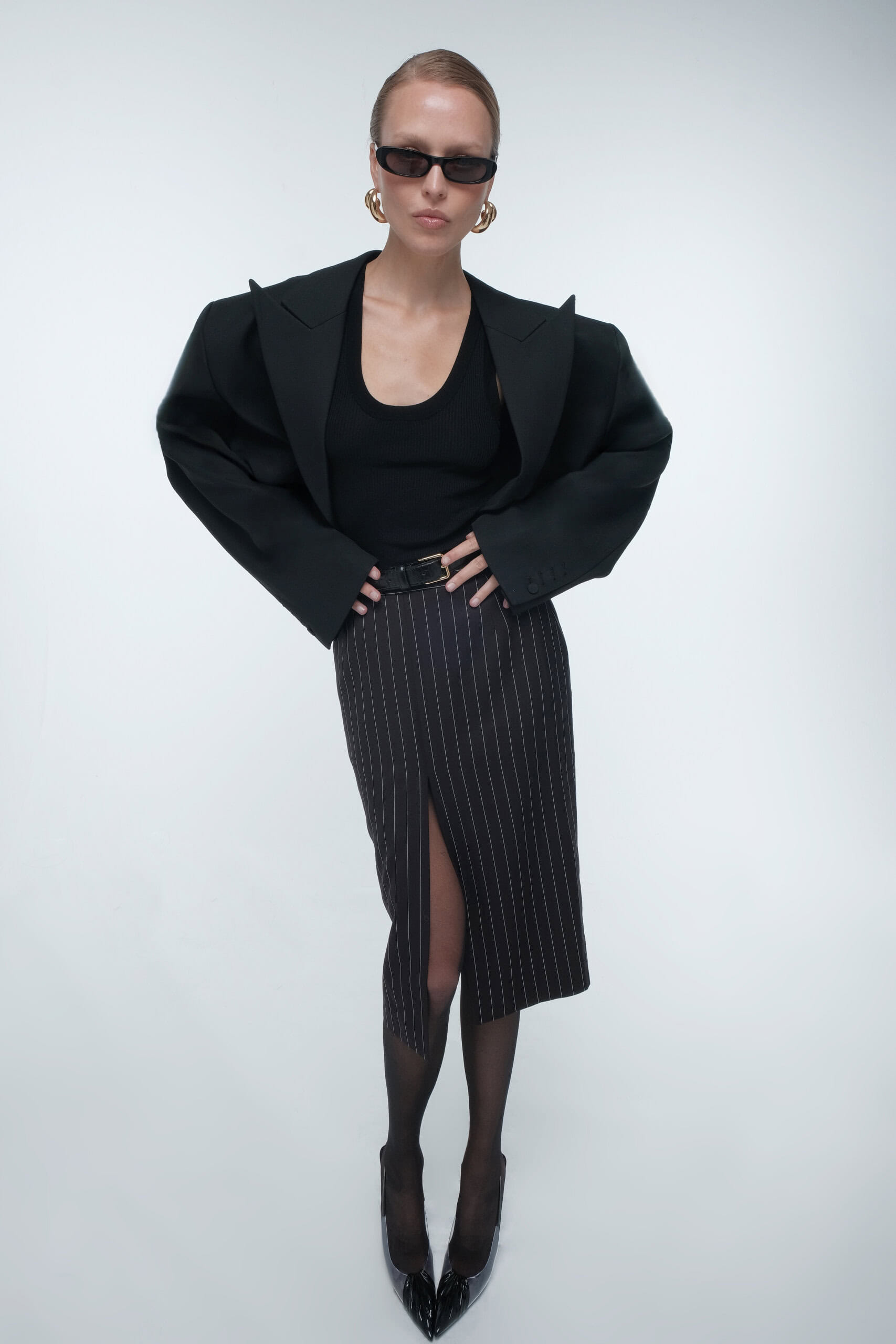 Oversized cropped blazer made by AFTERHOURS