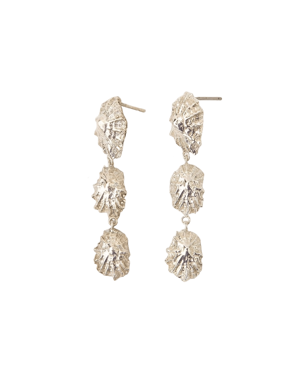CONCHA EARRINGS made by Carolina De Barros