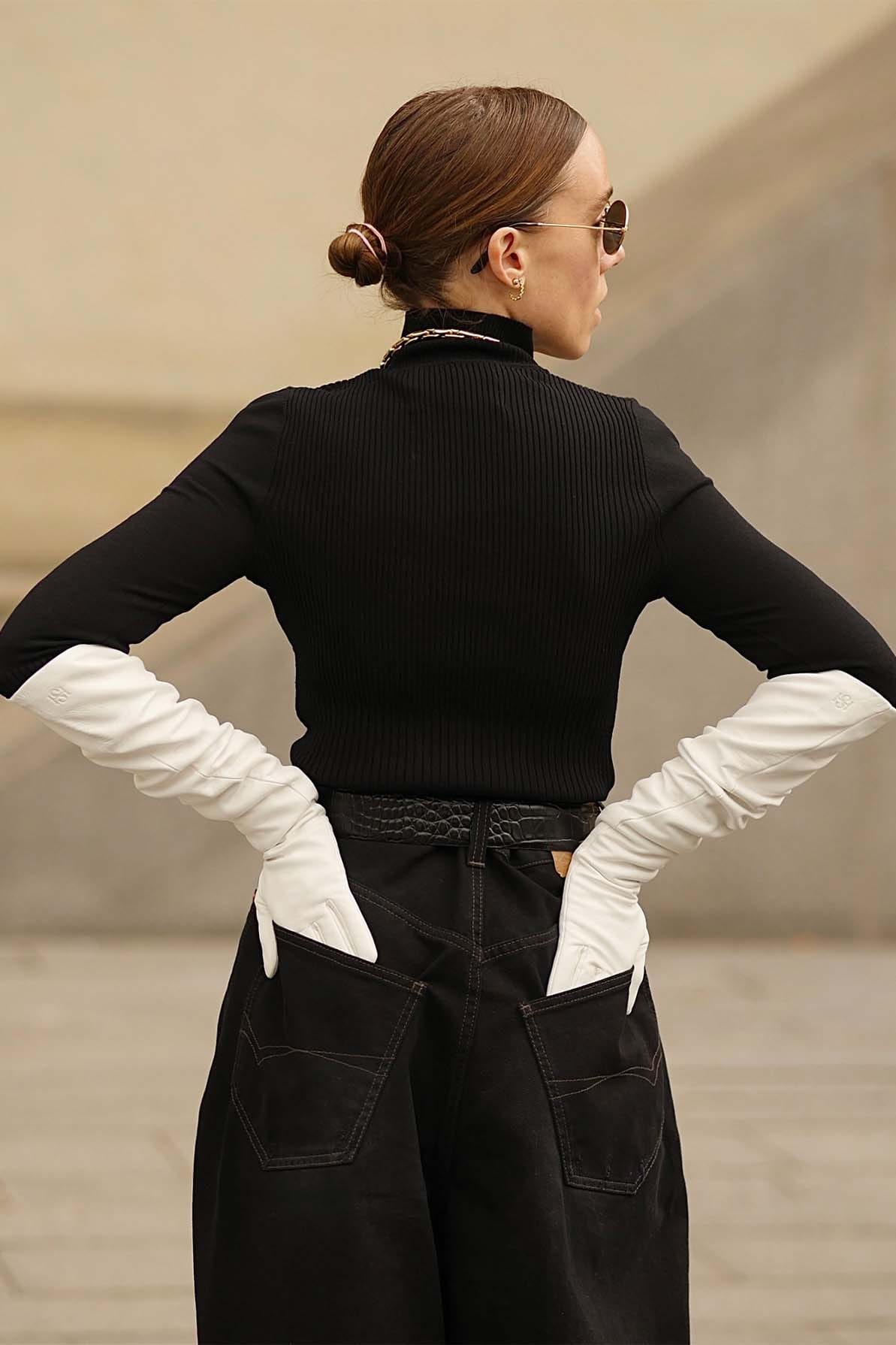 Essentials Extra Long White made by Handsome Stockholm