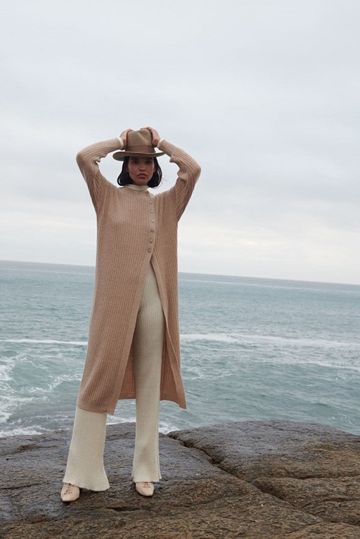 CHIA cardigan in Brown made by AYNI