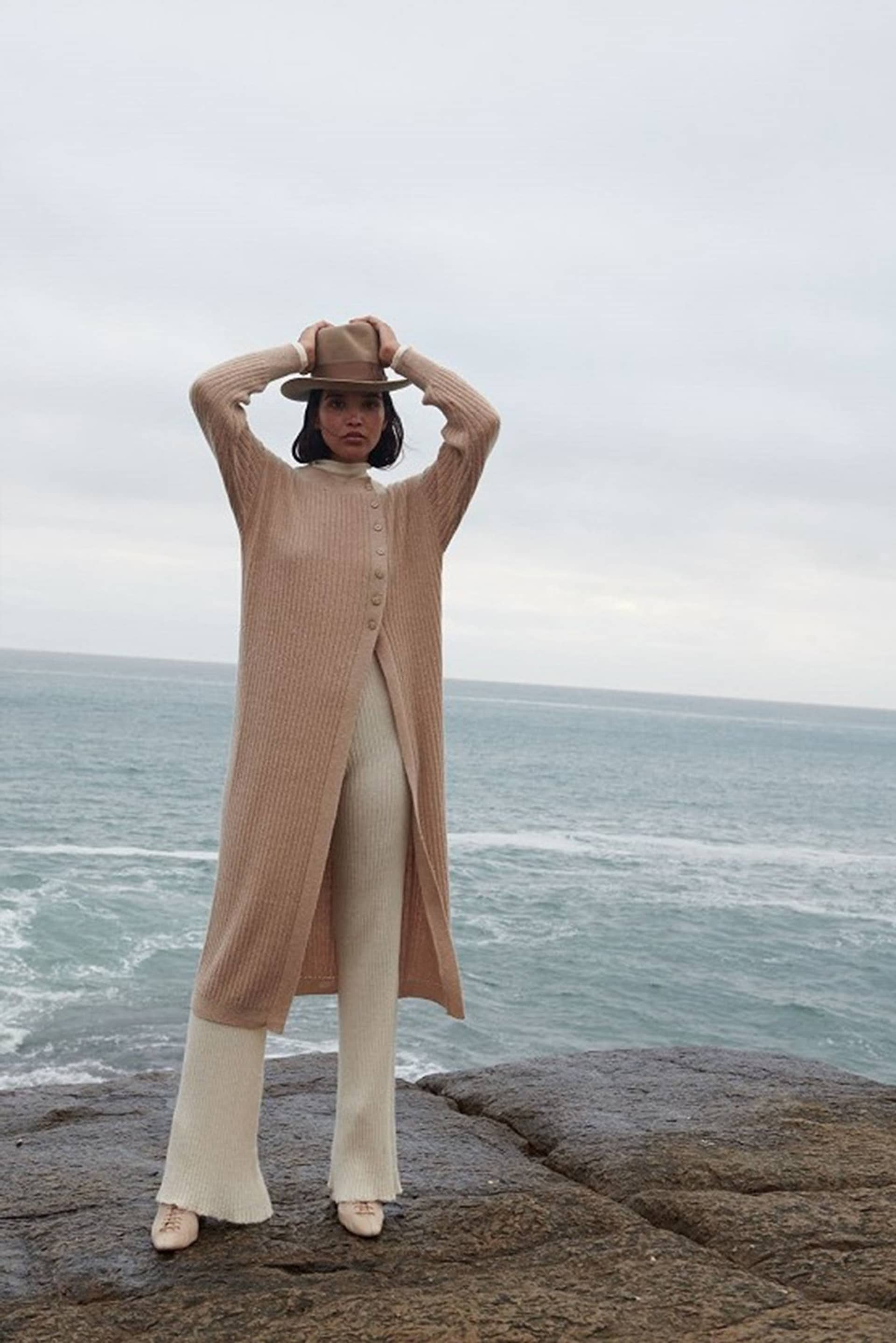 CHIA cardigan in Brown made by AYNI