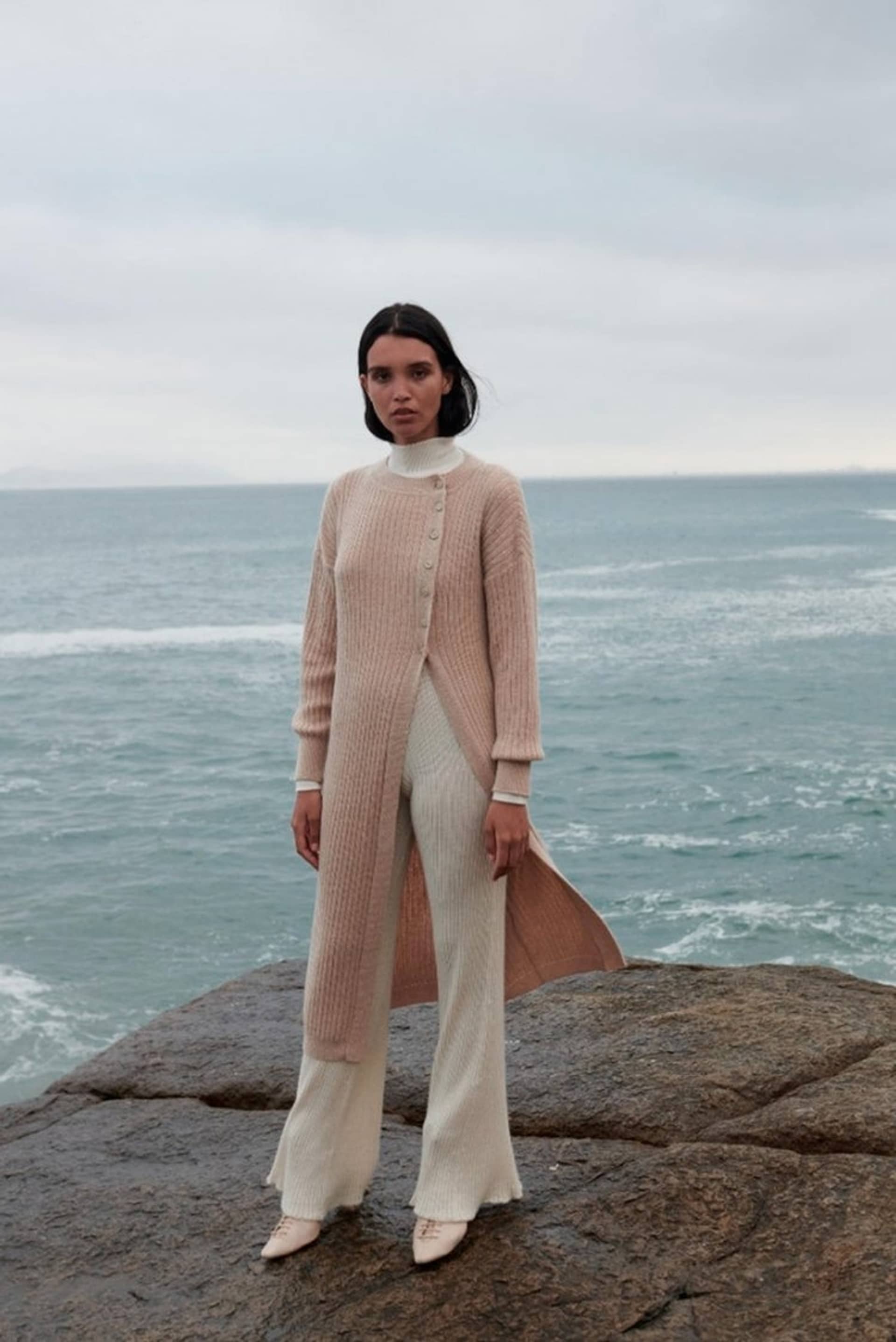 CHIA cardigan in Brown made by AYNI