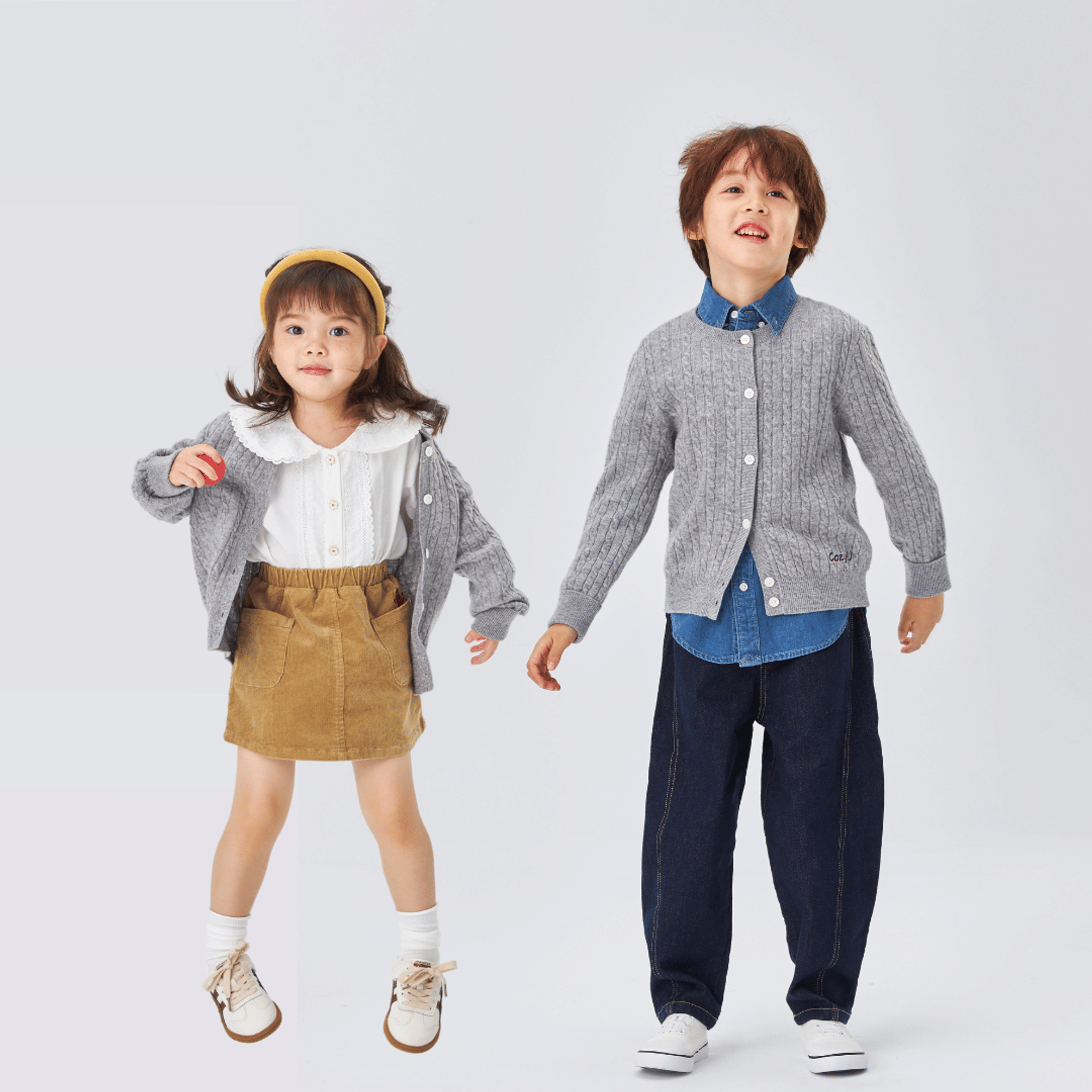 Classic Extra Fine Merino Wool Twist Knit Cardigan | Silver Haze made by CozyU