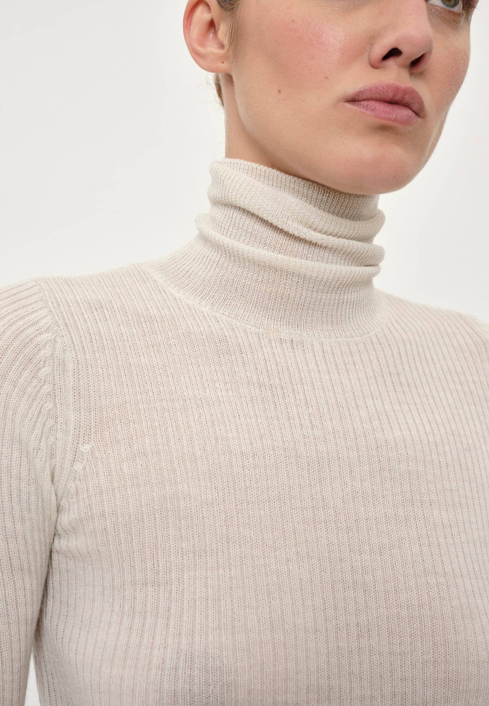 Evangalista Knit Blouse - Off White made by HERSKIND