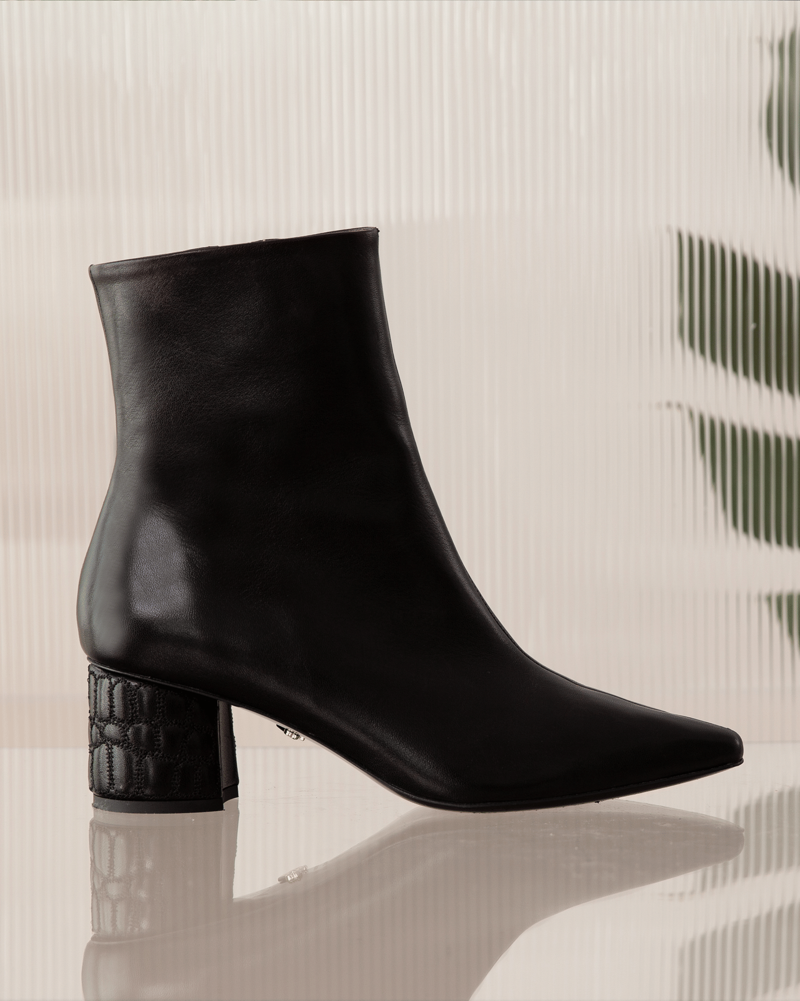 Croc Heel Boot 55 Black in Black made by ATANA