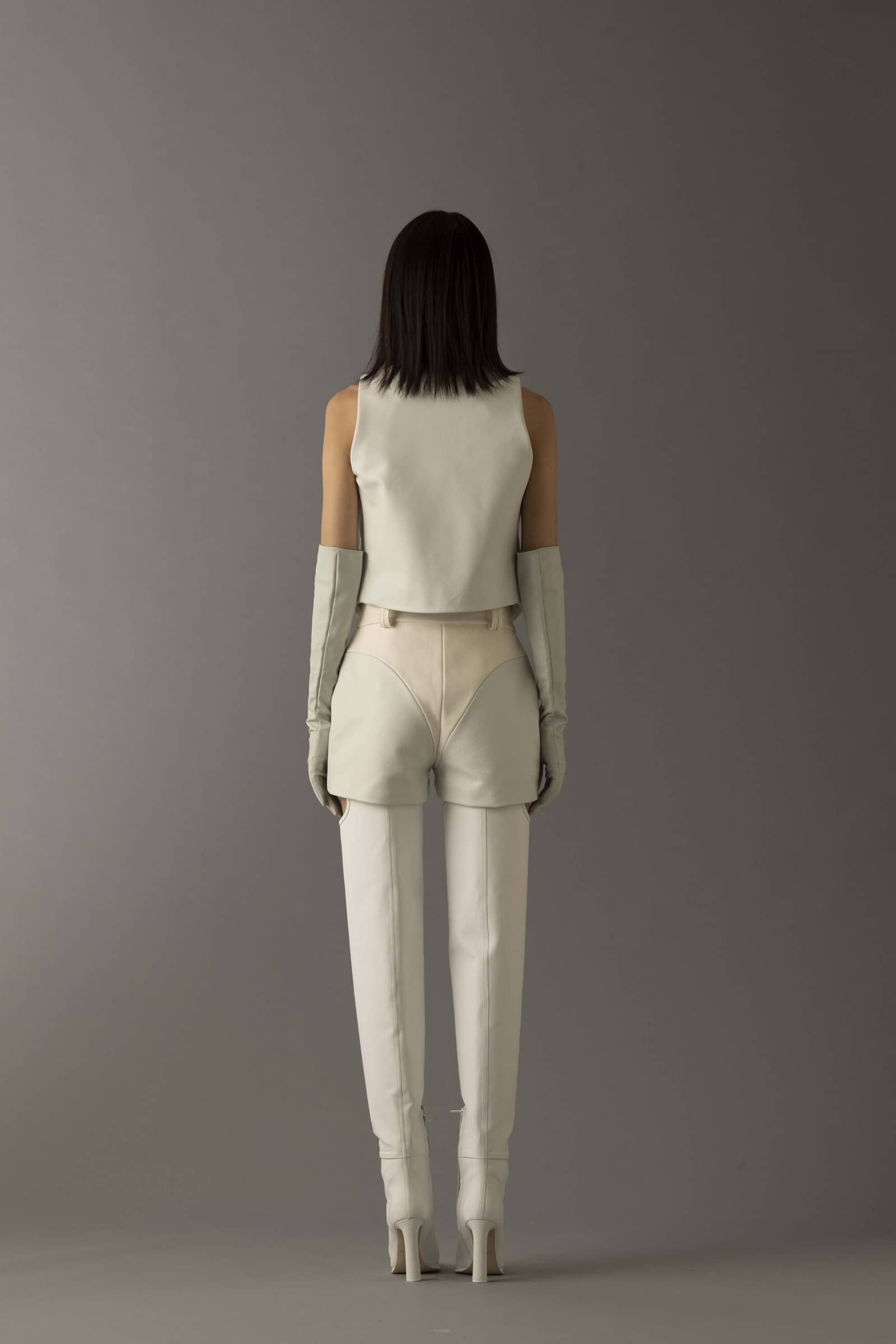 BLISS LEATHER & SUEDE SHORTS in White made by Vestiaire d'un Oiseau Libre