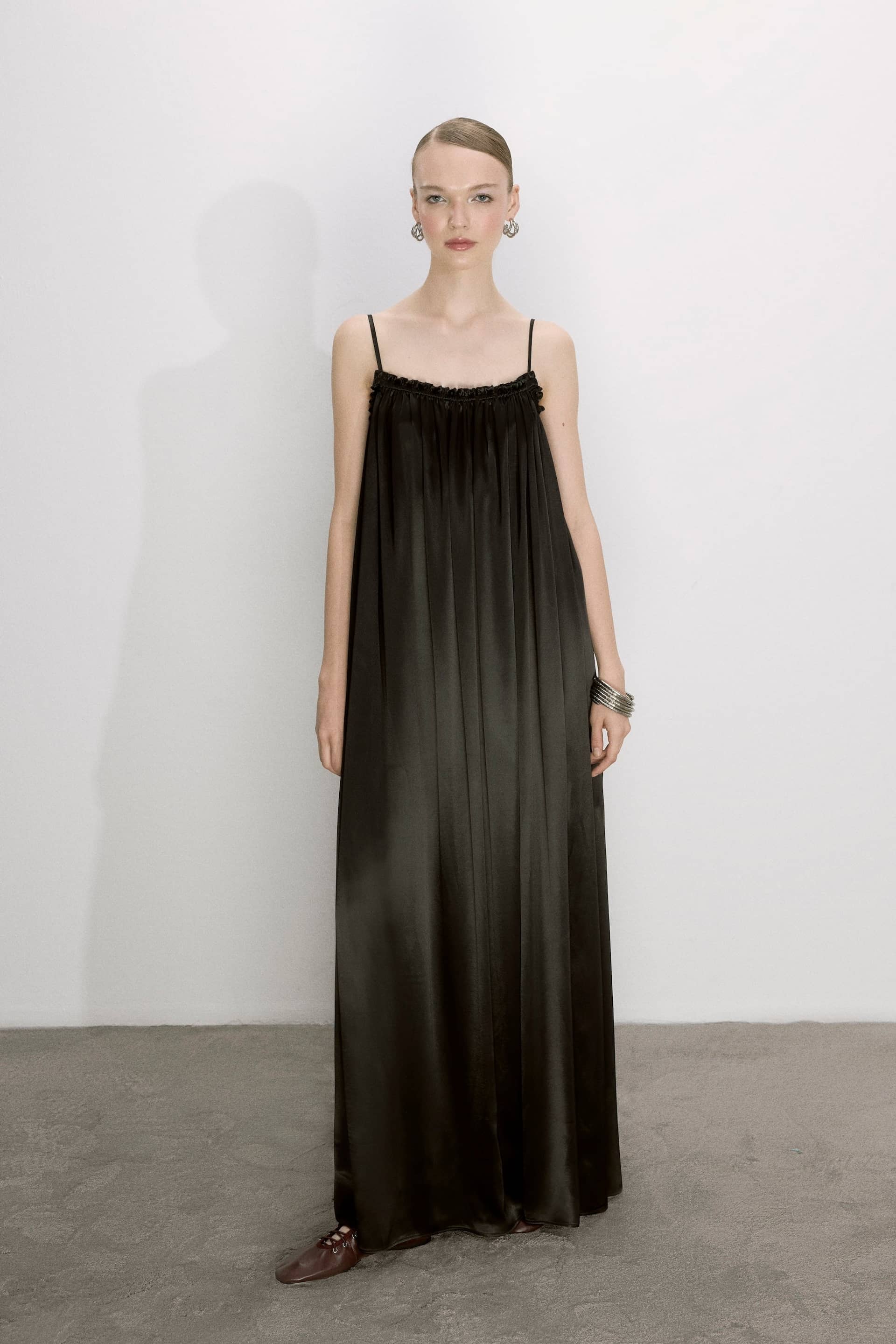 Adele Dress In Black made by Nazli Ceren