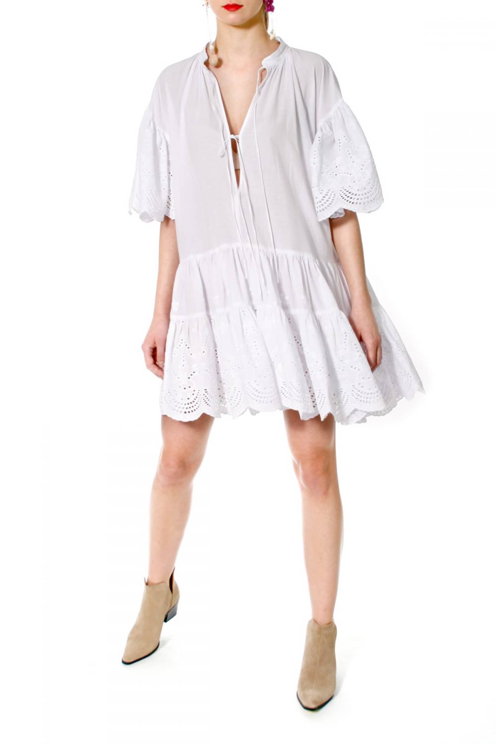 Dress Tenneisha white in White made by HALEWSKI