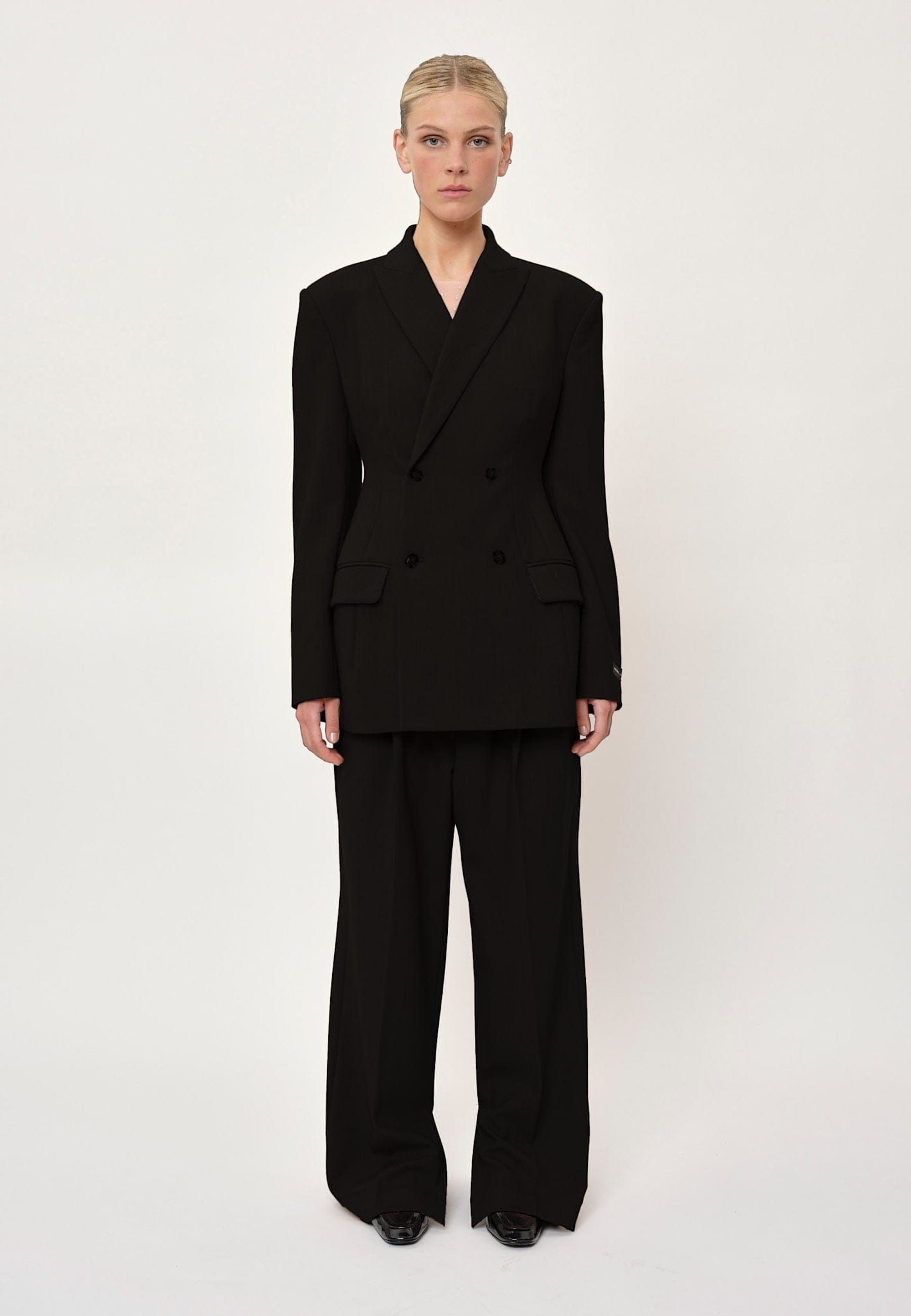 Laila Blazer - Black made by HERSKIND