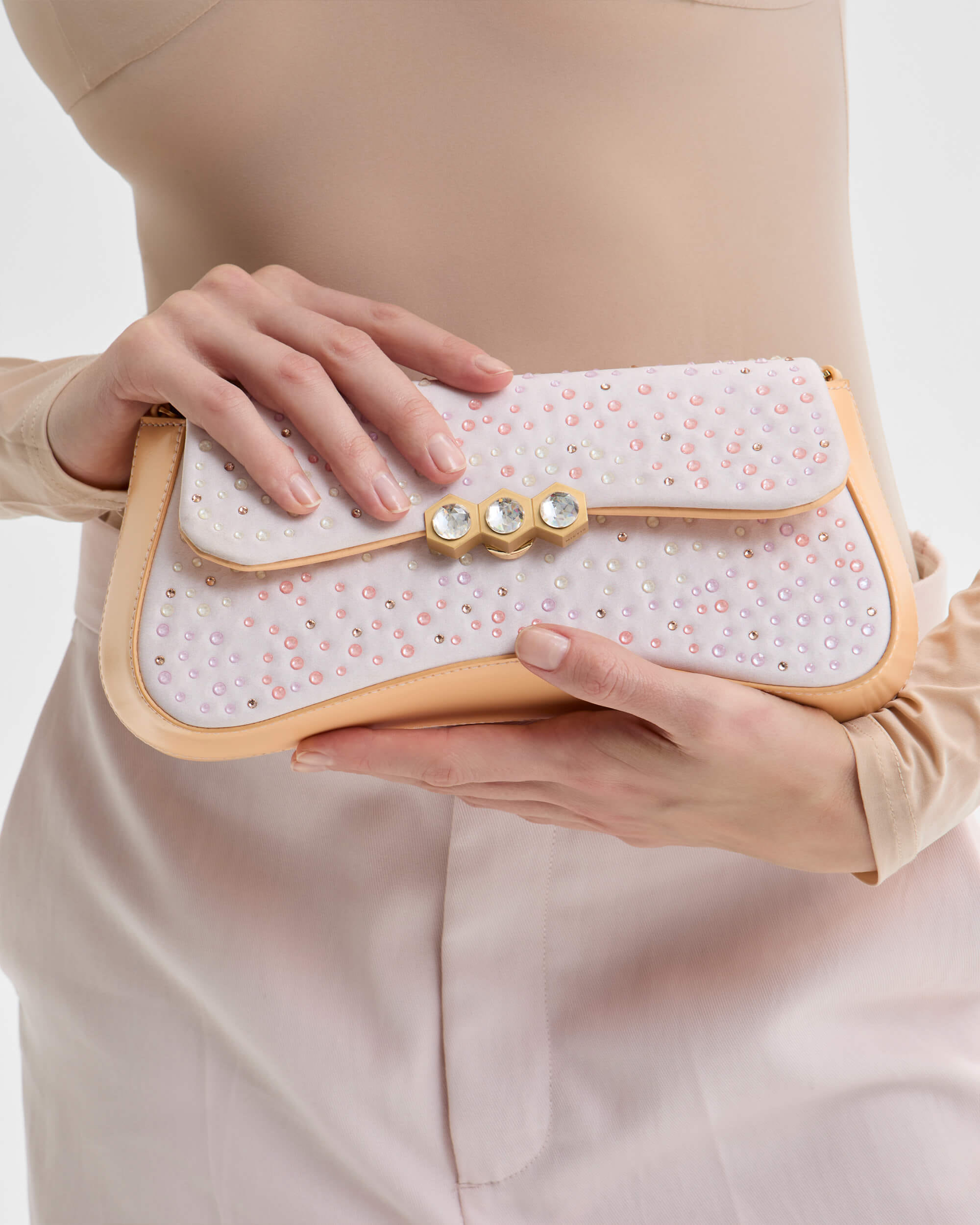 Culita Crystal Apricot made by Mietis