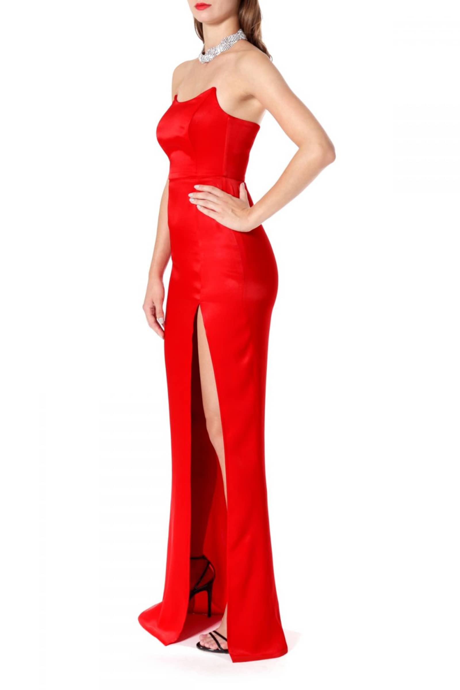 Dress Greta Sexy Red in Red made by HALEWSKI