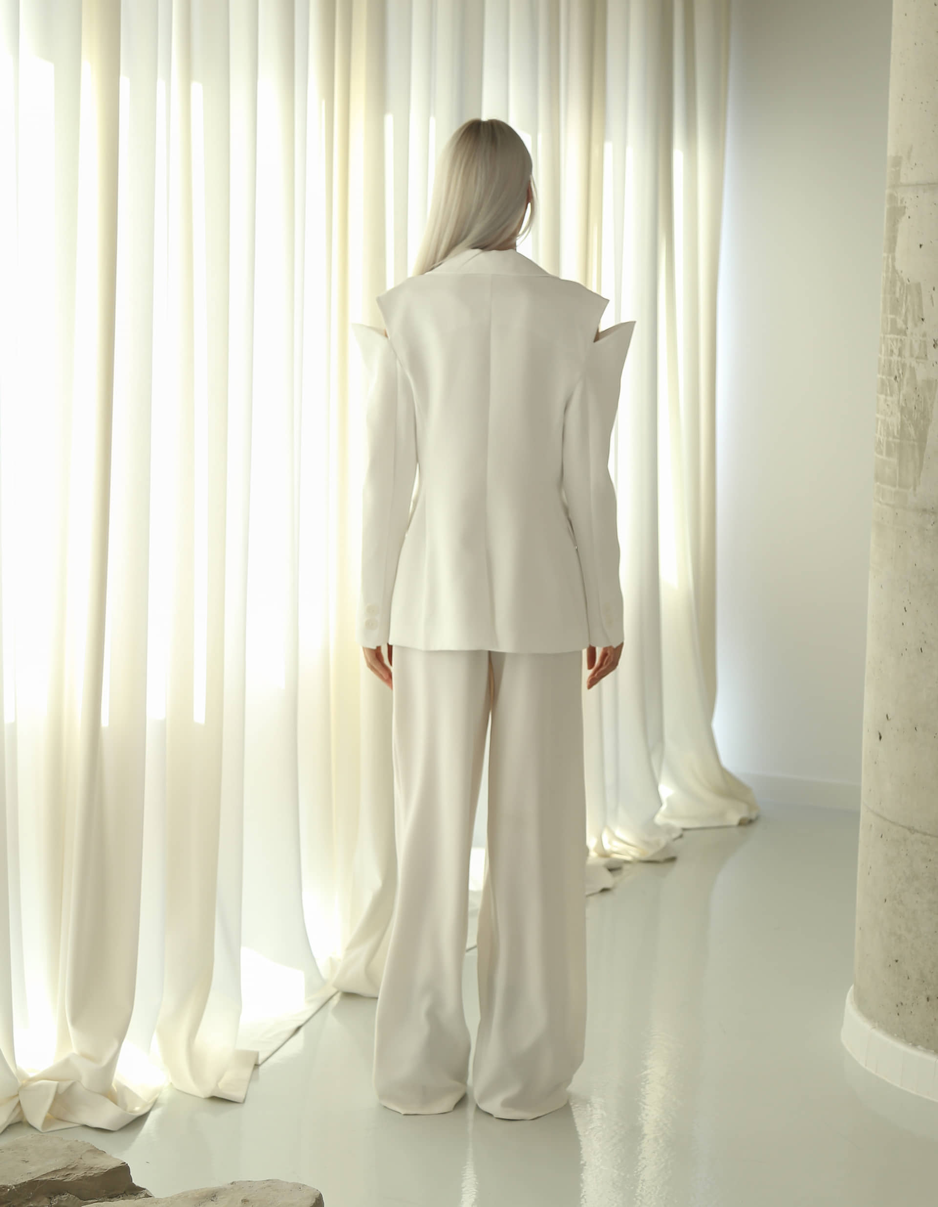 MAKEDA White Pants made by MAET