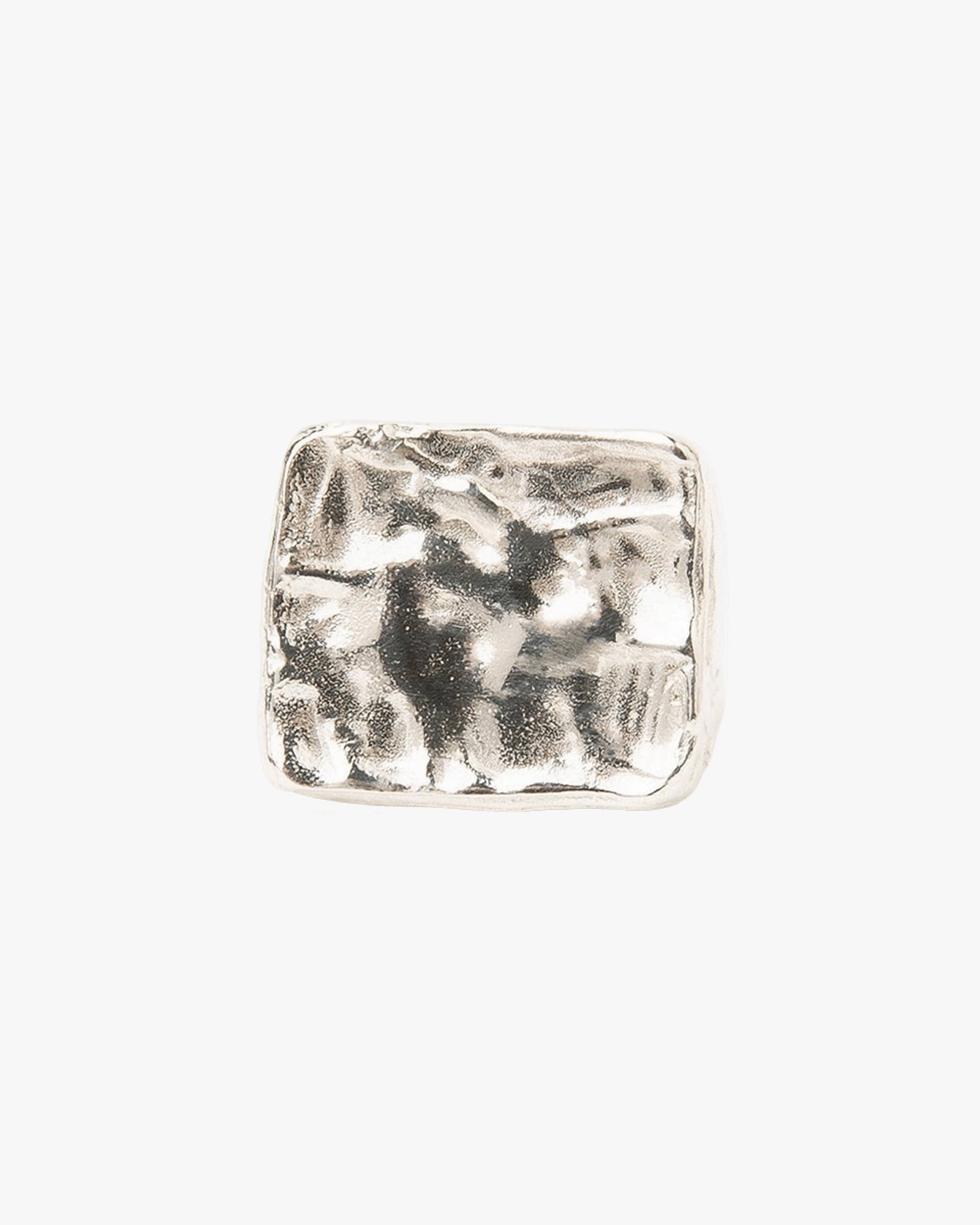 AREIA RECTANGULAR SIGNET RING made by Carolina De Barros