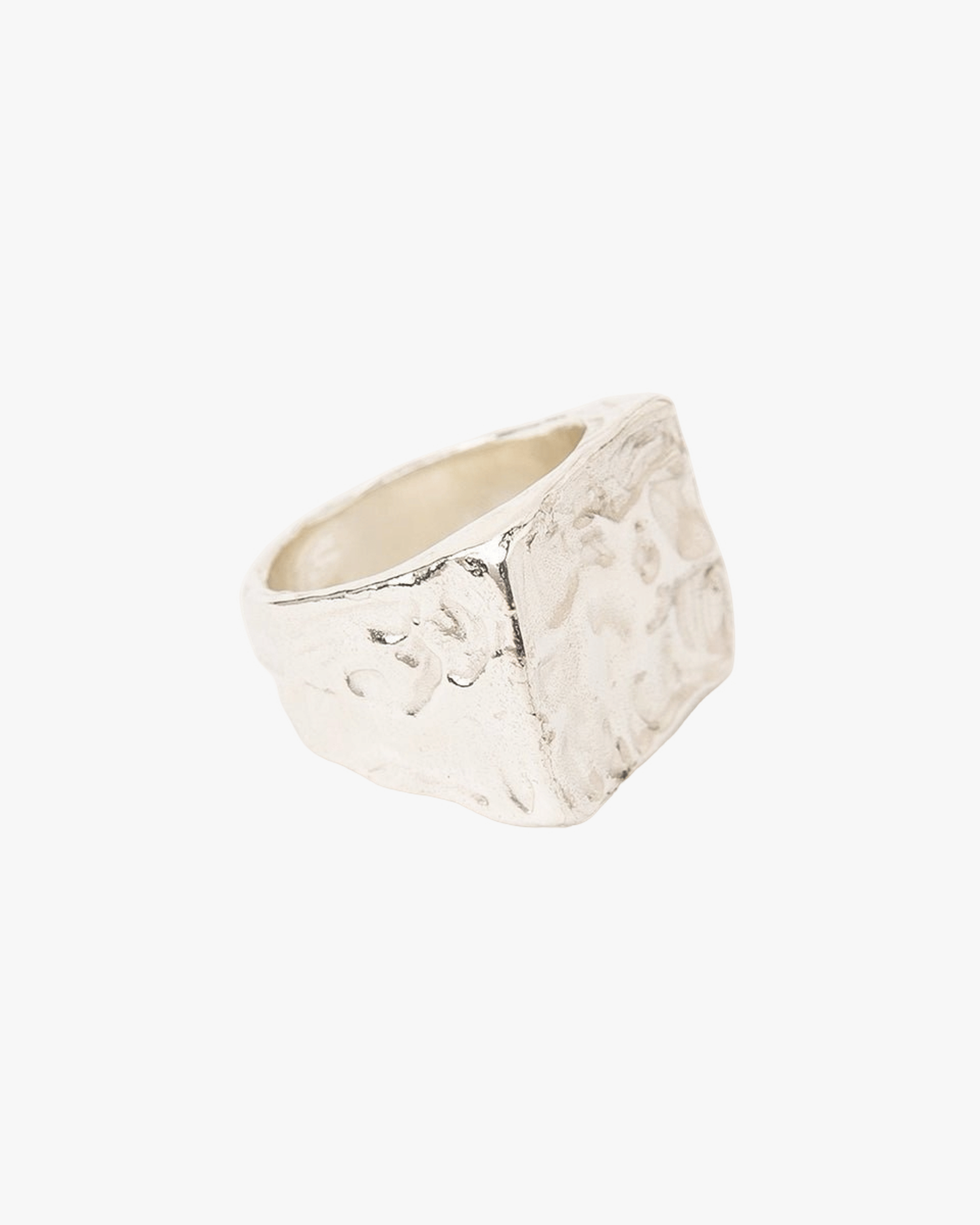 AREIA RECTANGULAR SIGNET RING made by Carolina De Barros