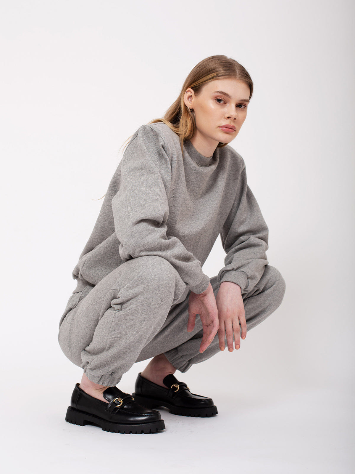 Jamie Sweatpants in Grey made by AÉRYNE