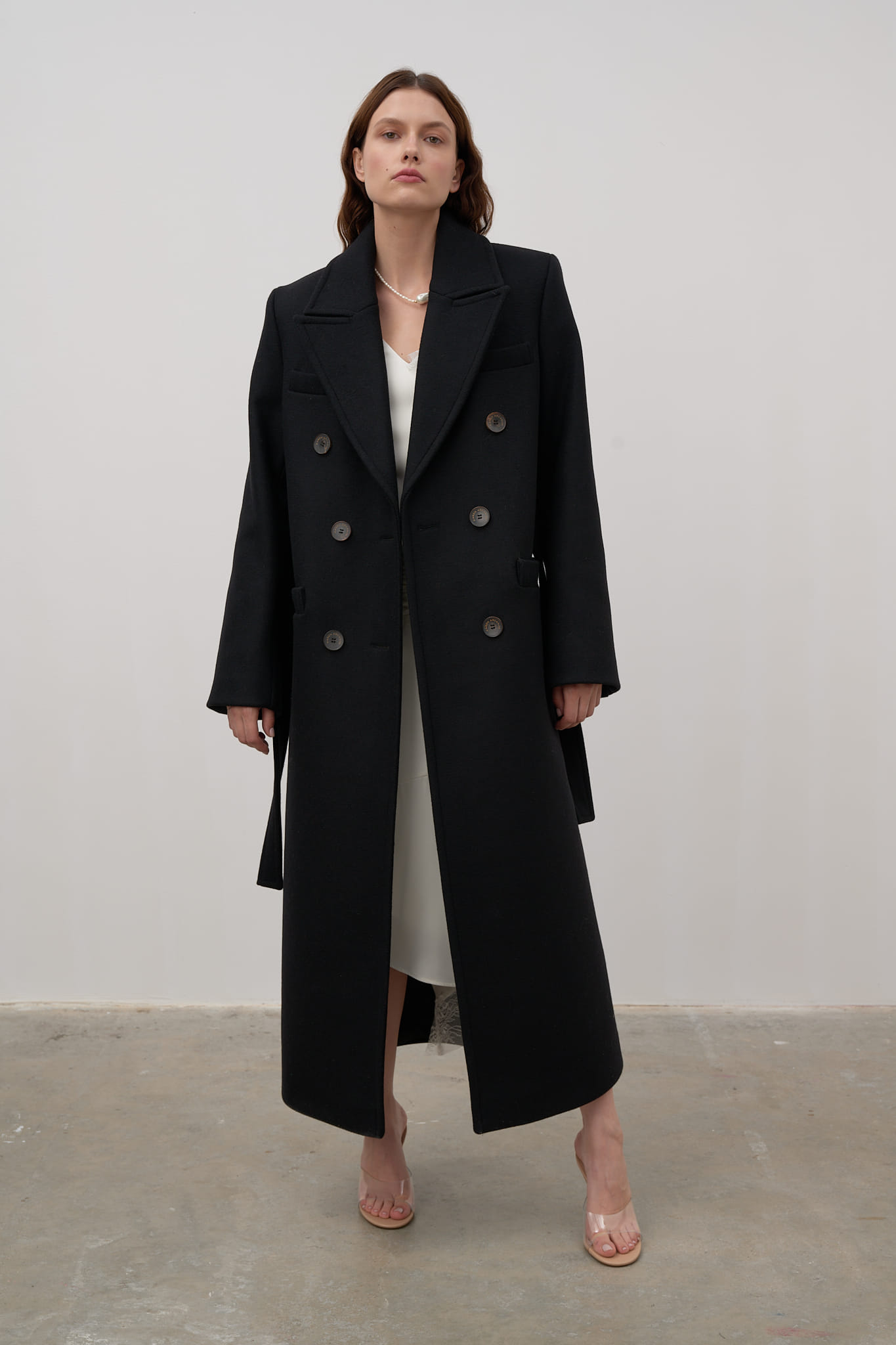 Double-breasted wool coat made by Karen Arcanjo