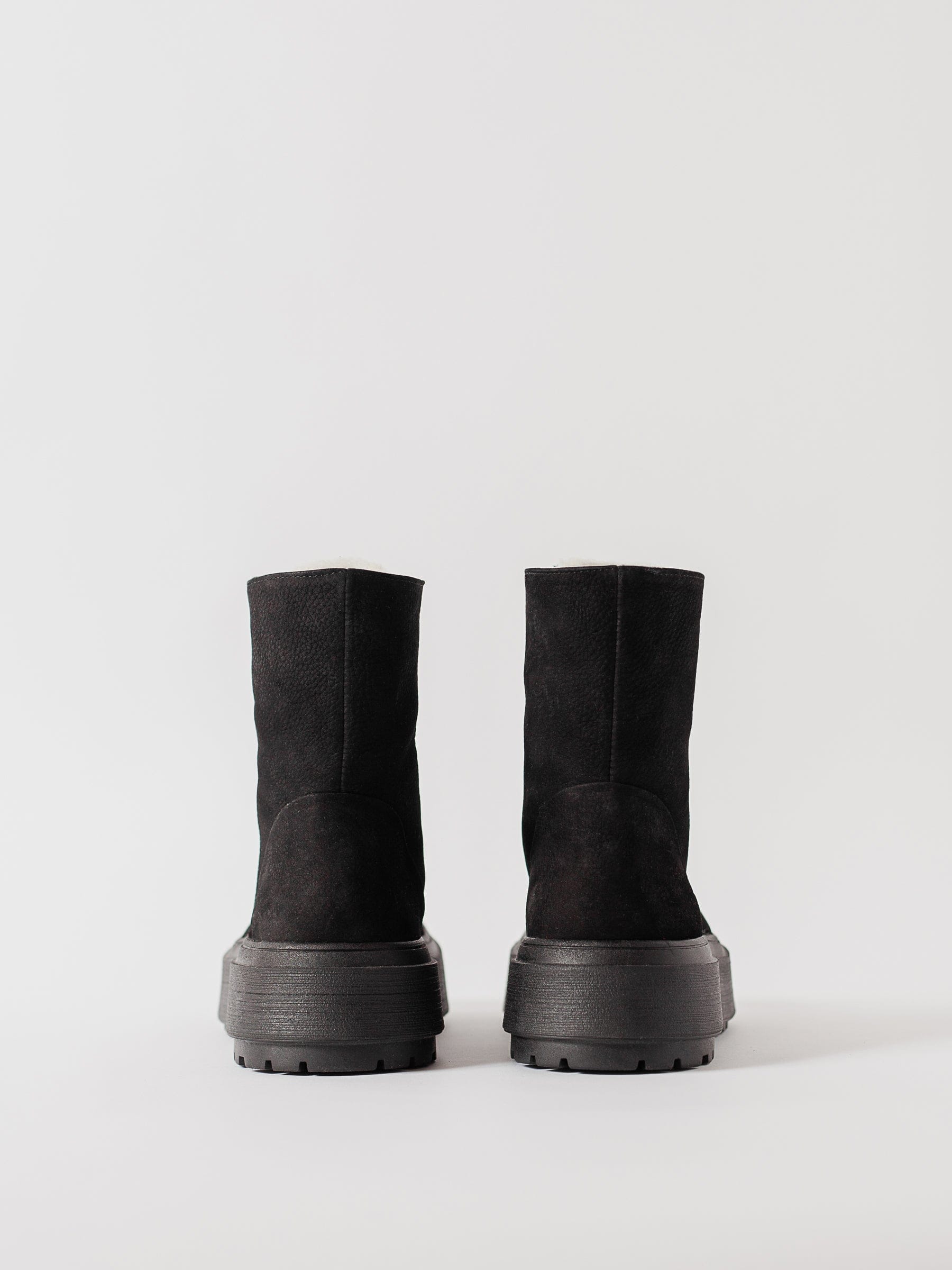 THE LARA ZIP made by Blankens