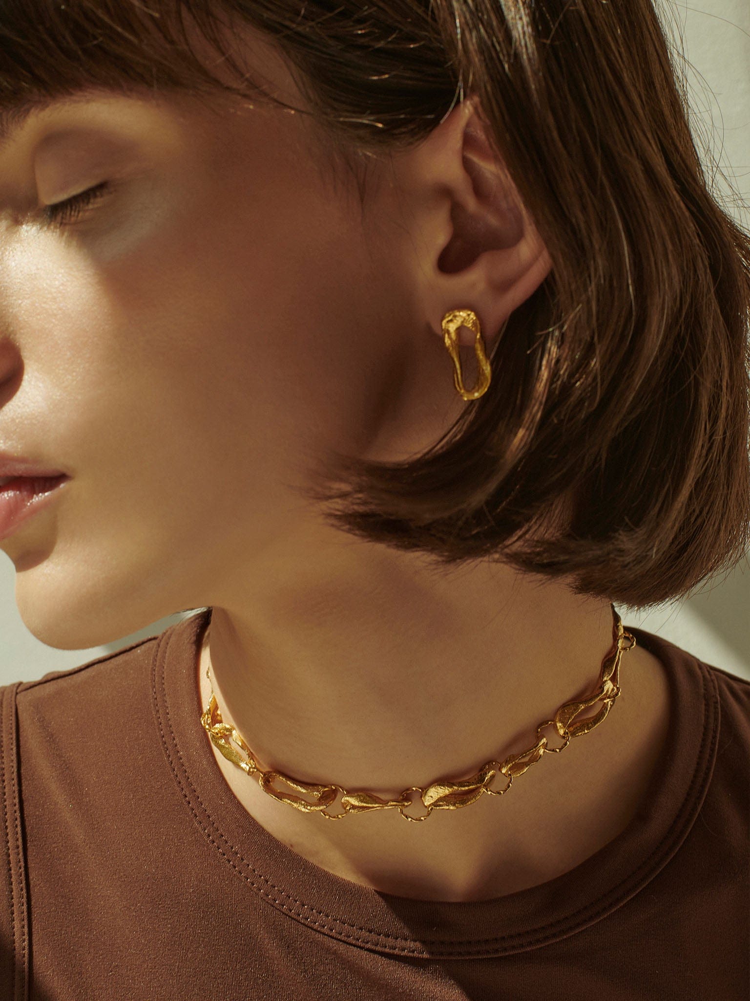 Vacation Chain Choker Necklace Gold in Gold made by Eva Remenyi