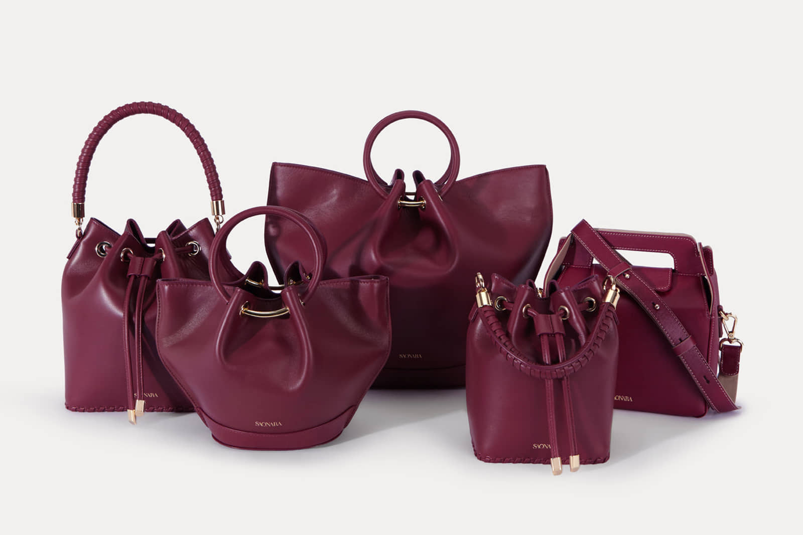 SAONARA MINI BUCKET BERRY LEATHER made by Saonara