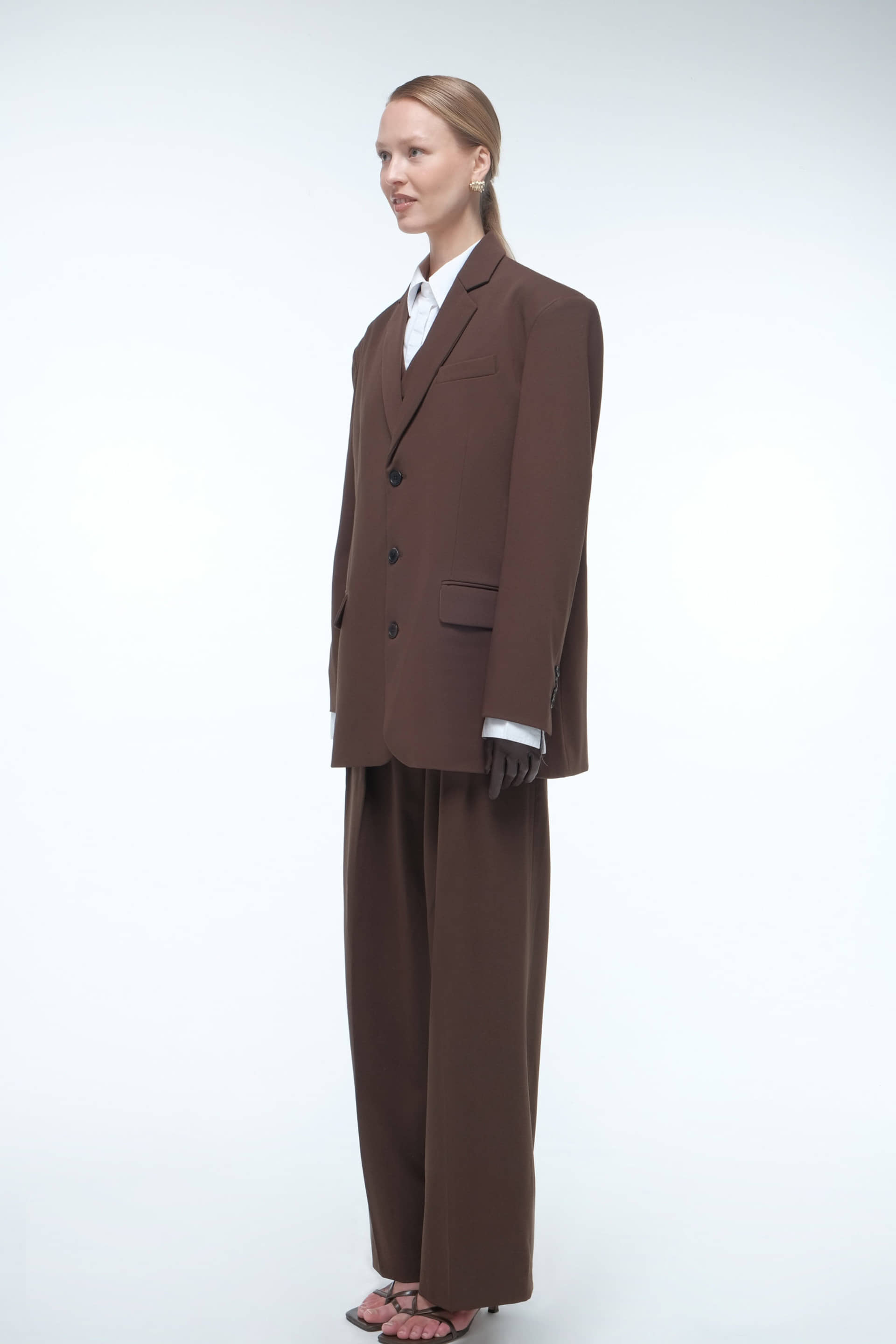 Oversized tailored suit blazer made by AFTERHOURS