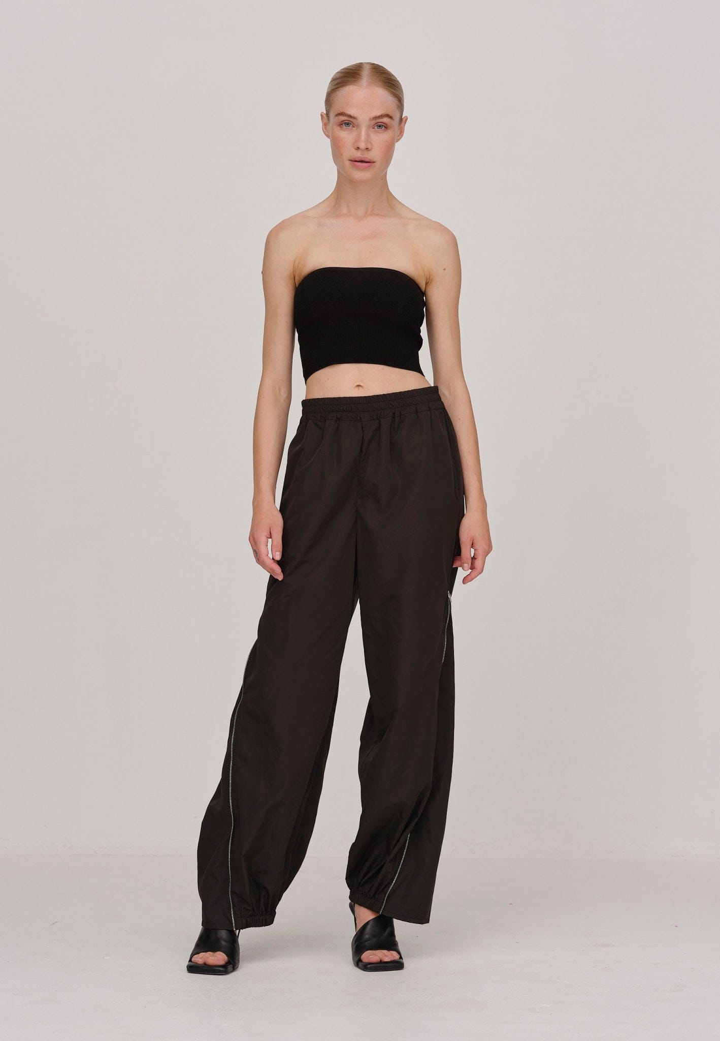 Tracy Pants - Black made by HERSKIND