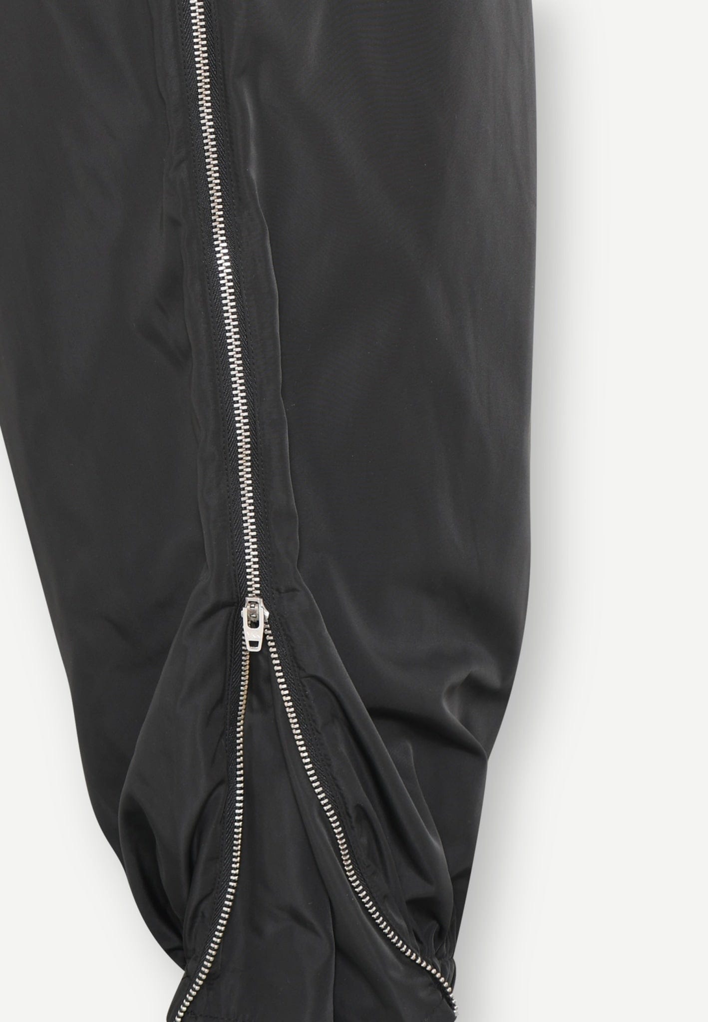 Tracy Pants - Black made by HERSKIND