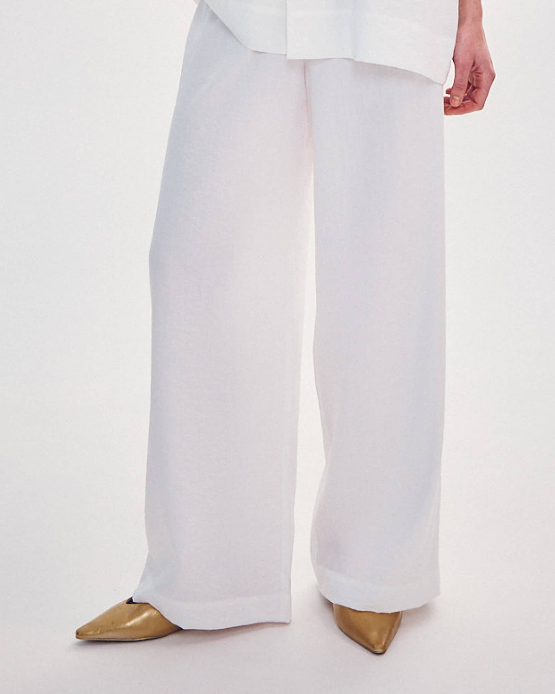 PANTS WITHOUT A BELT made by DELEGAN Clothes