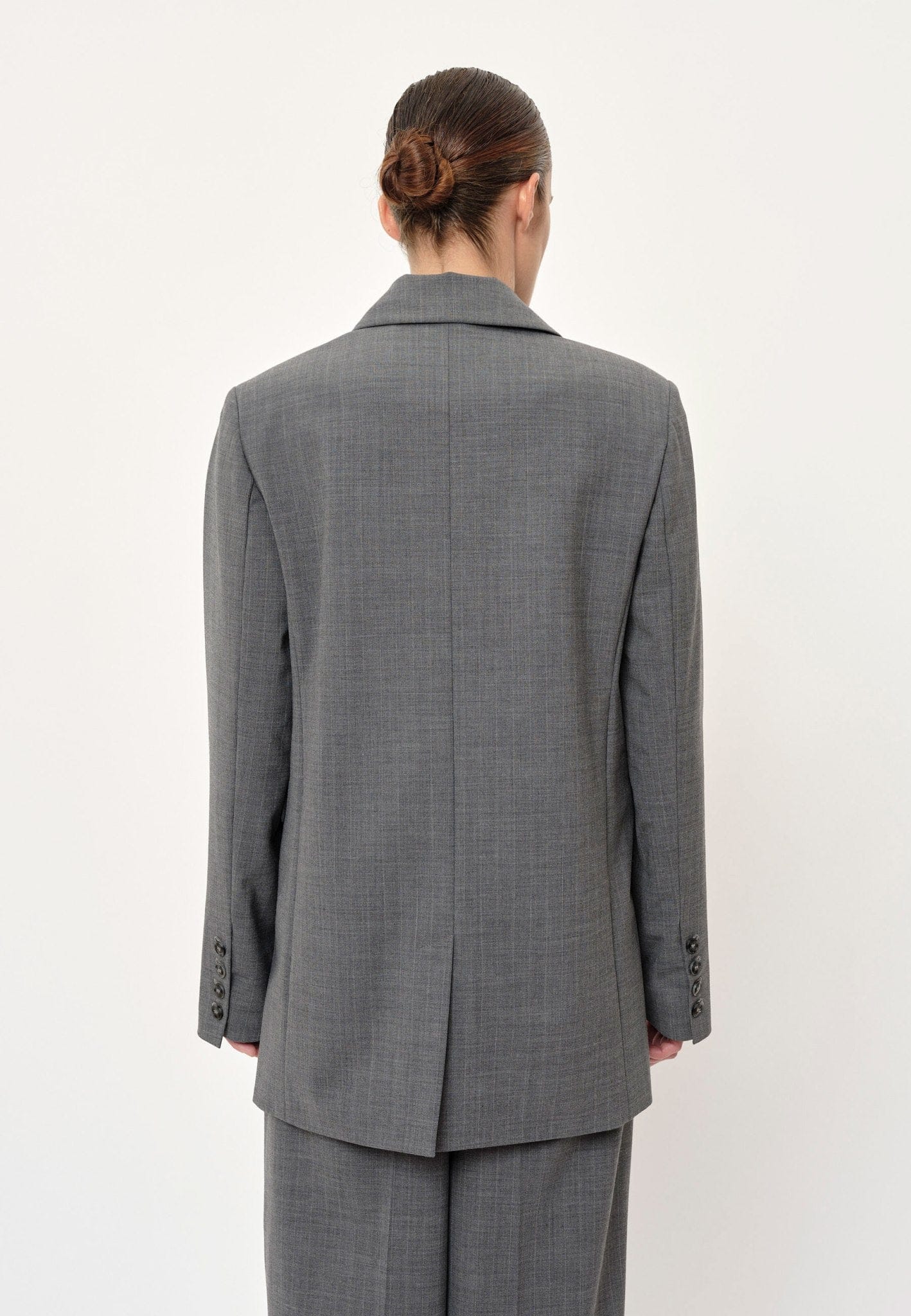 Lilith Blazer - Ligth Grey Pinstripe made by HERSKIND