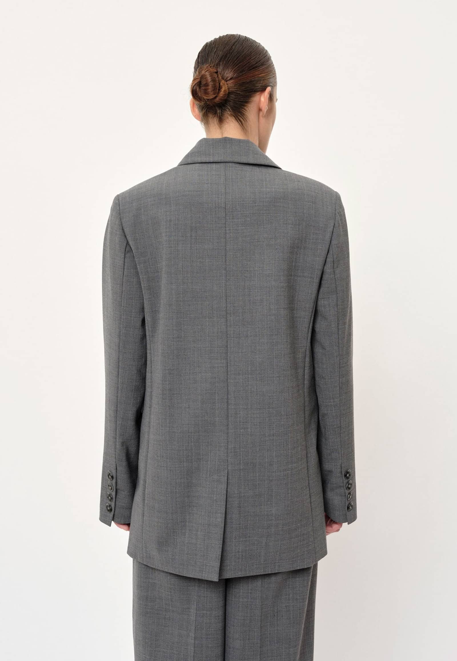 Lilith Blazer - Ligth Grey Pinstripe made by HERSKIND