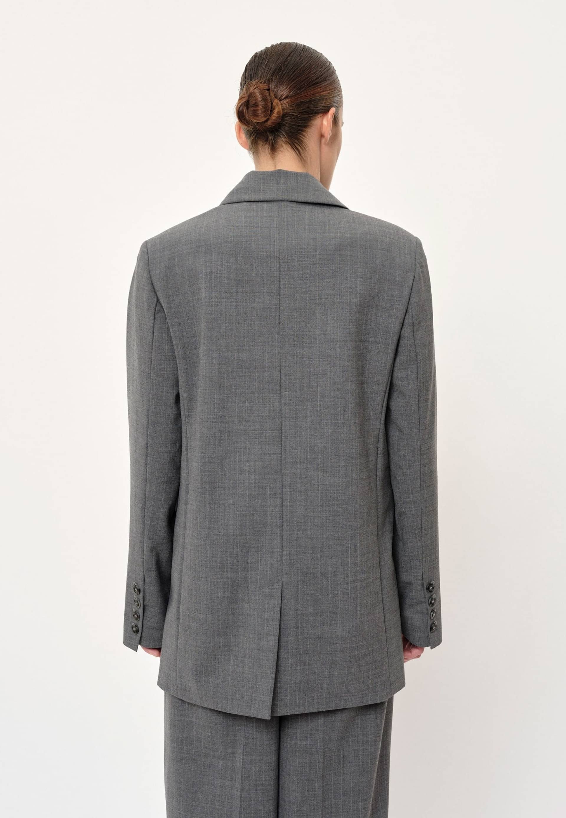 Lilith Blazer - Ligth Grey Pinstripe made by HERSKIND