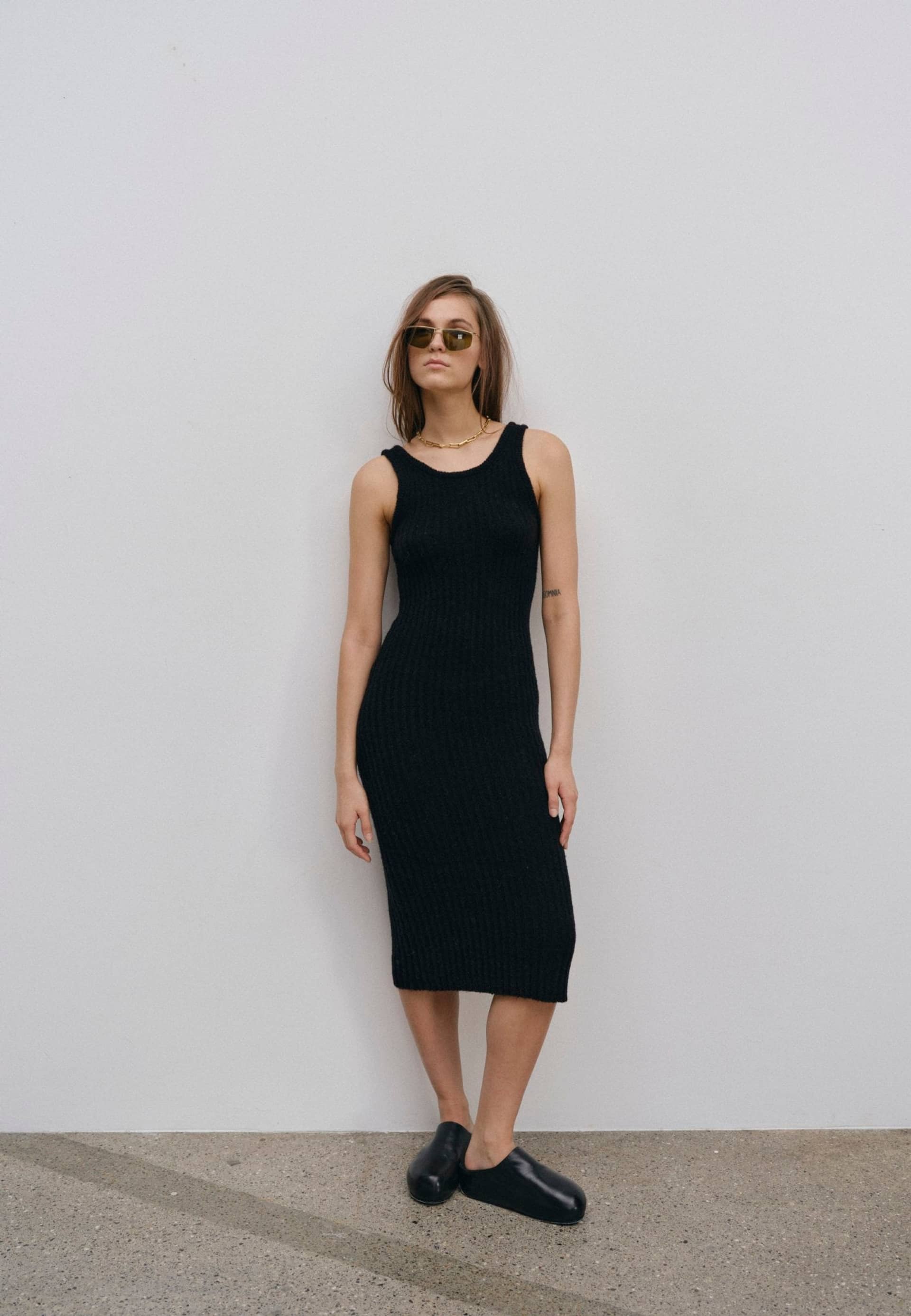 Iza Knit Dress - Black made by HERSKIND
