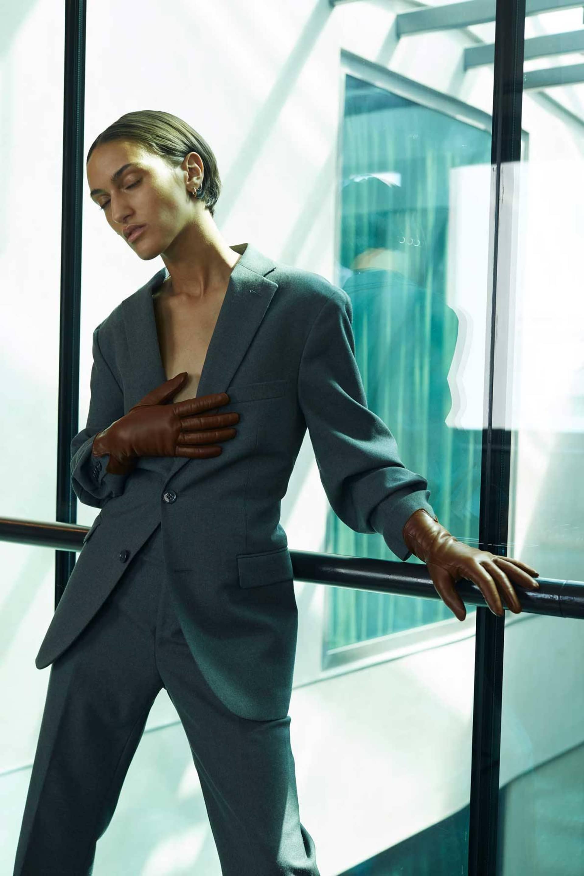 Essentials Saddle Brown made by Handsome Stockholm