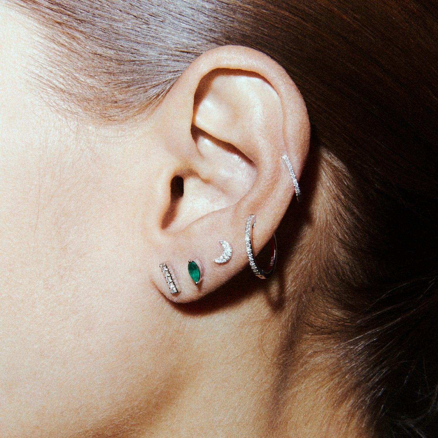 HOOP BLACK/WHITE DIAMOND & WHITE GOLD - 10mm made by ENNUI