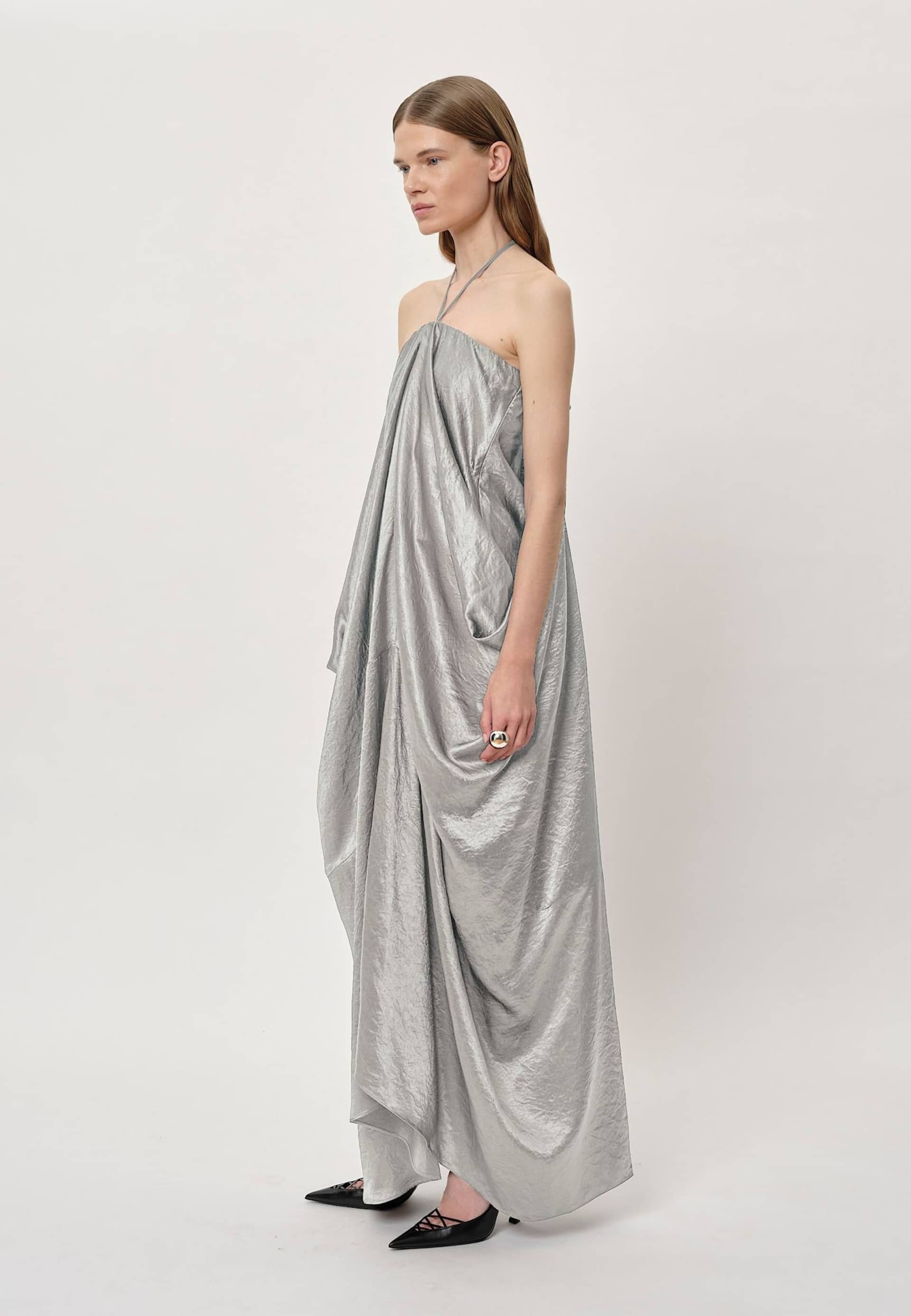 Annika Dress - Pearl Grey made by HERSKIND