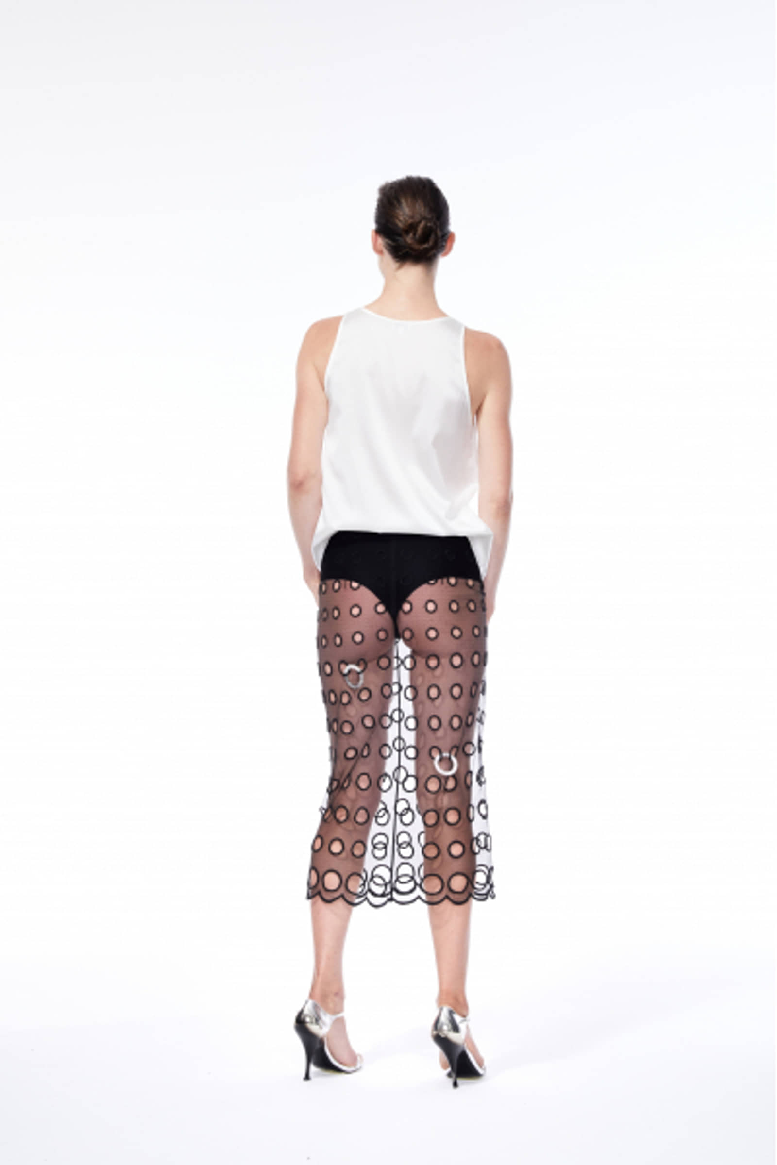 SEAMLESS SHORTS made by NUÉ