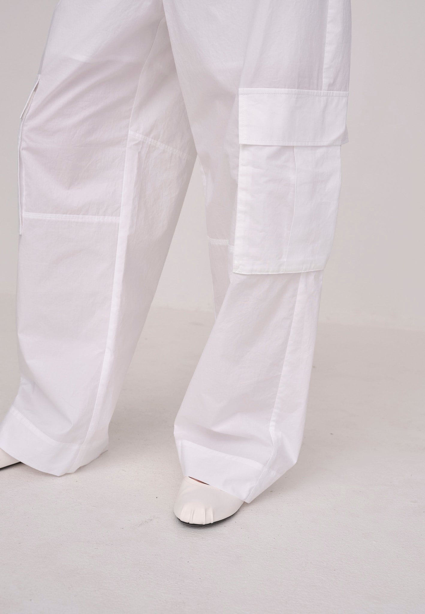 Hega Pants - White made by HERSKIND