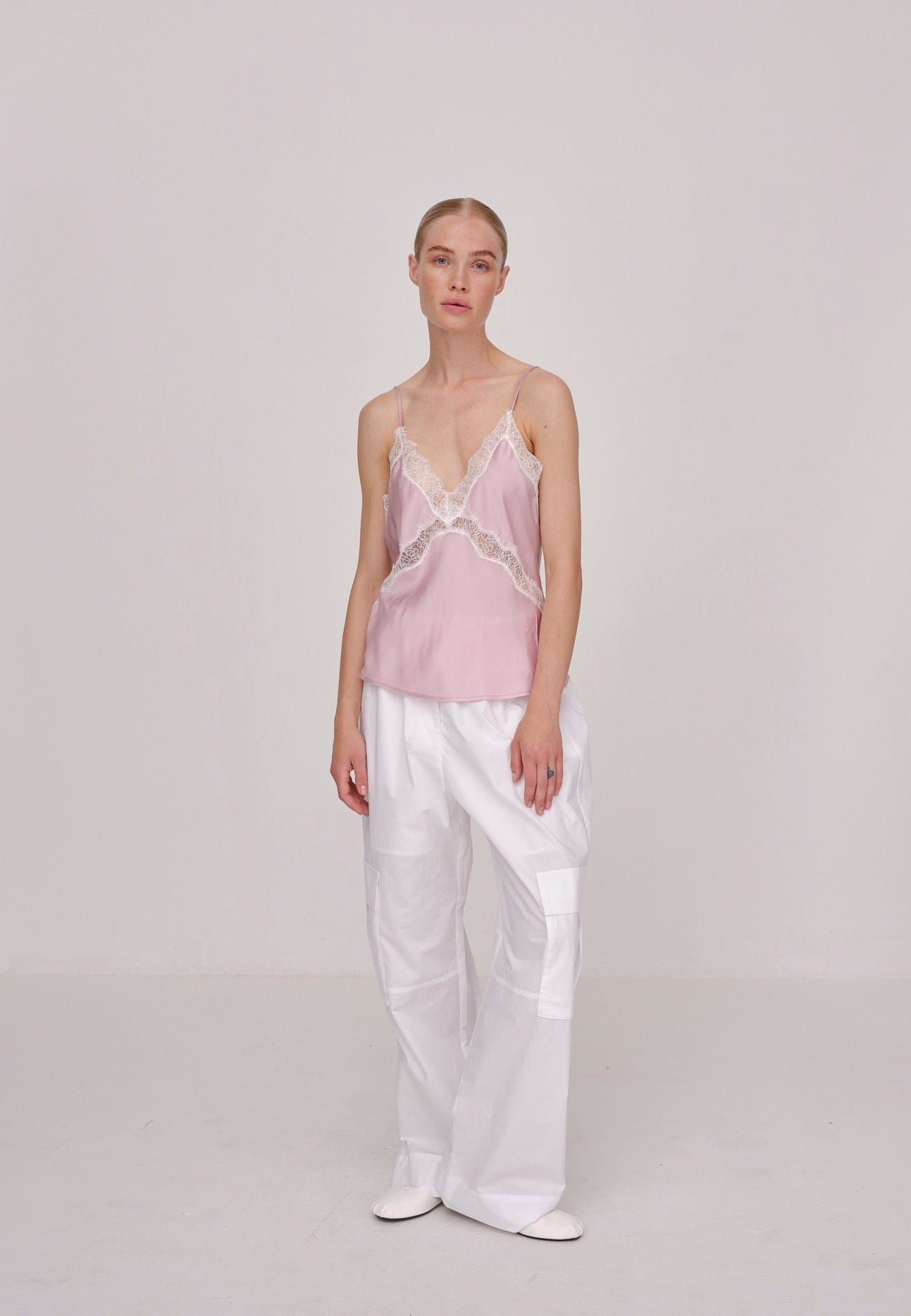 Hega Pants - White made by HERSKIND