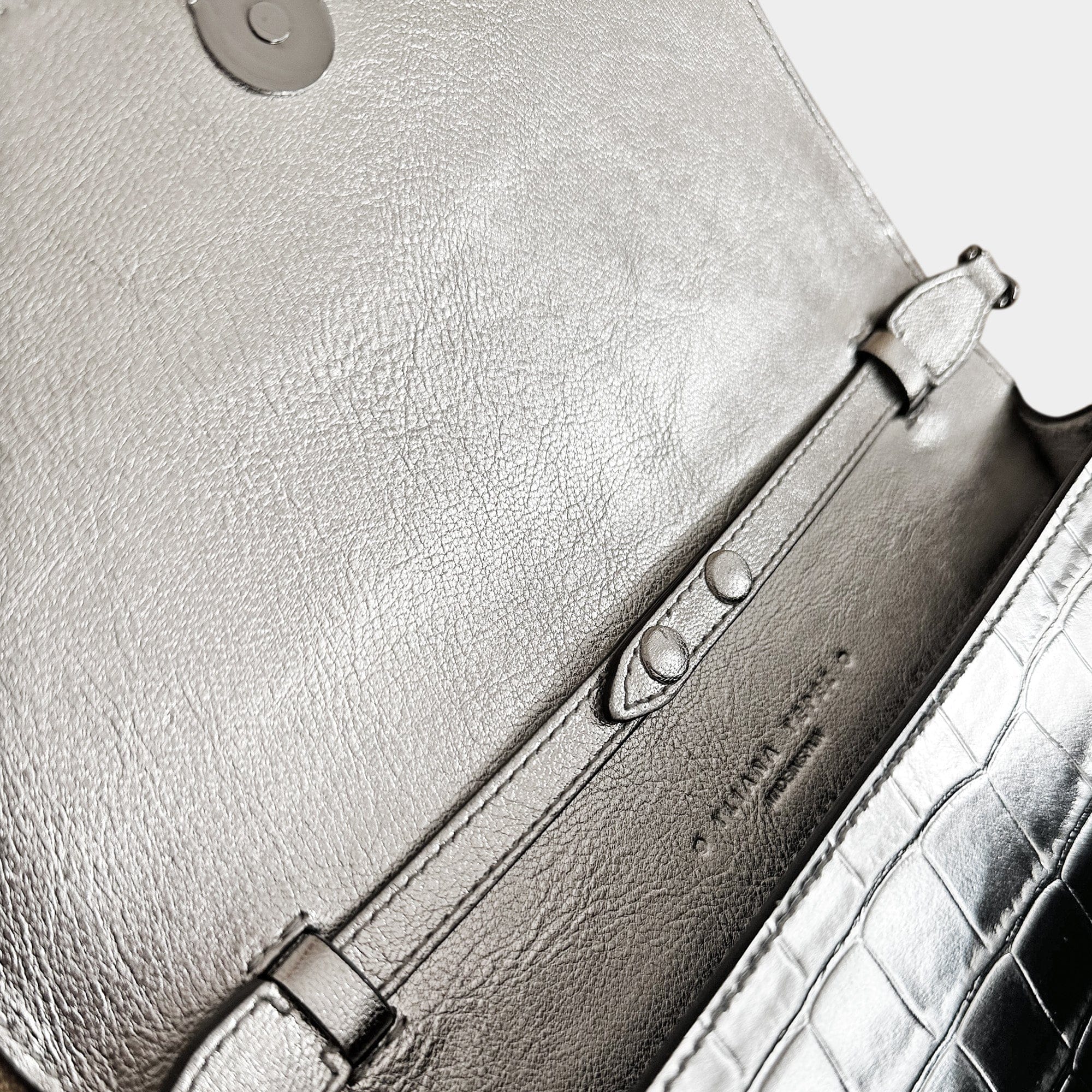 Cali embossed croc clutch silver made by Yliana Yepez