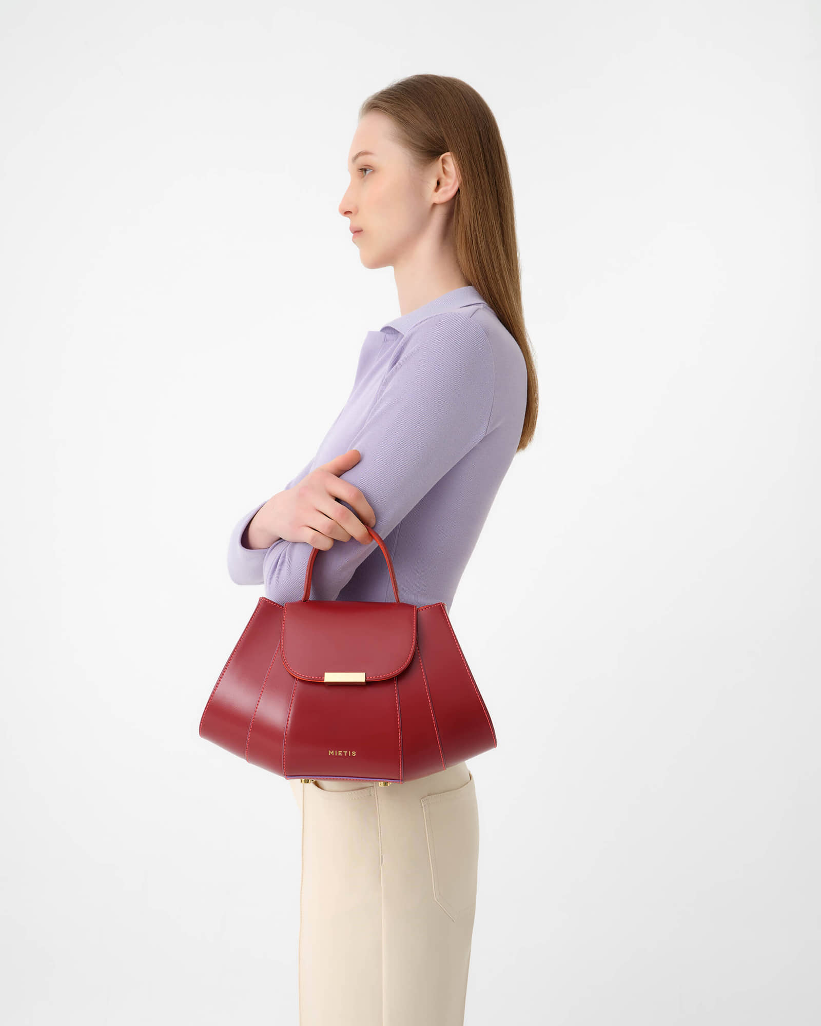 Tatito Wine in Red made by Mietis