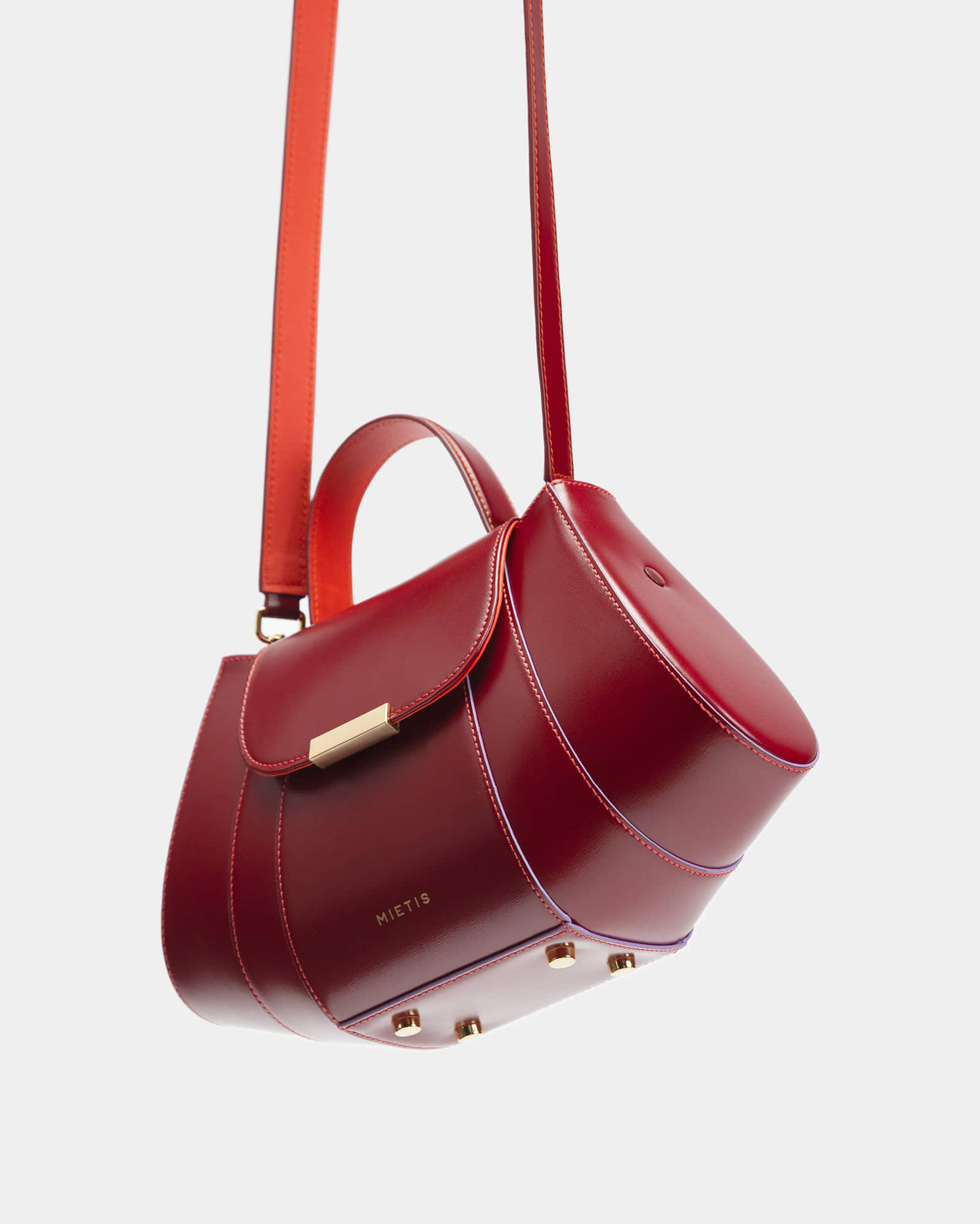 Tatito Wine in Red made by Mietis