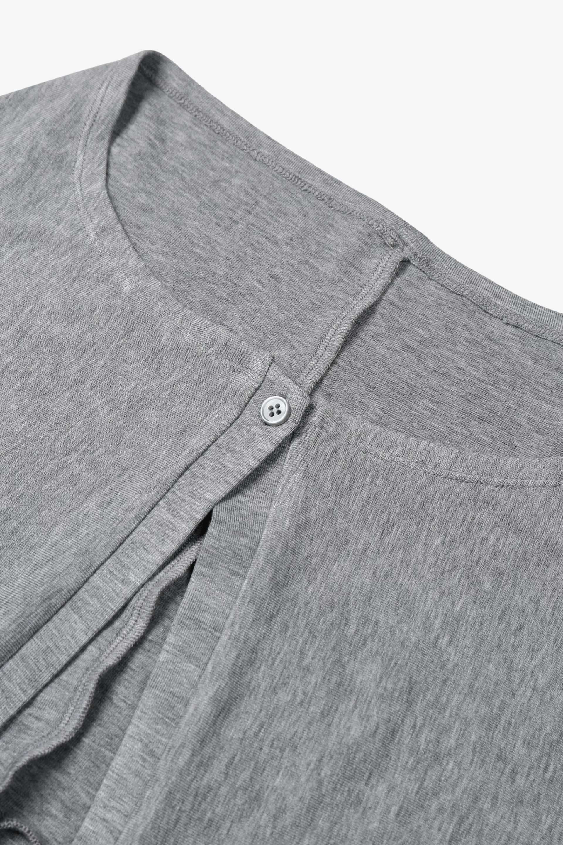 REVERSIBLE CROPPED CARDIGAN made by YIBRI