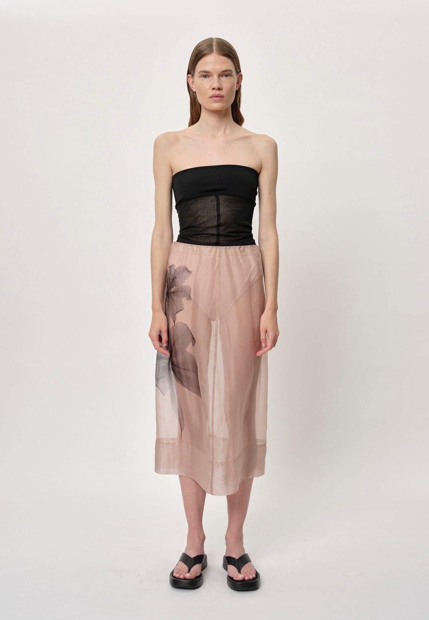 Kira Skirt - Powder made by HERSKIND