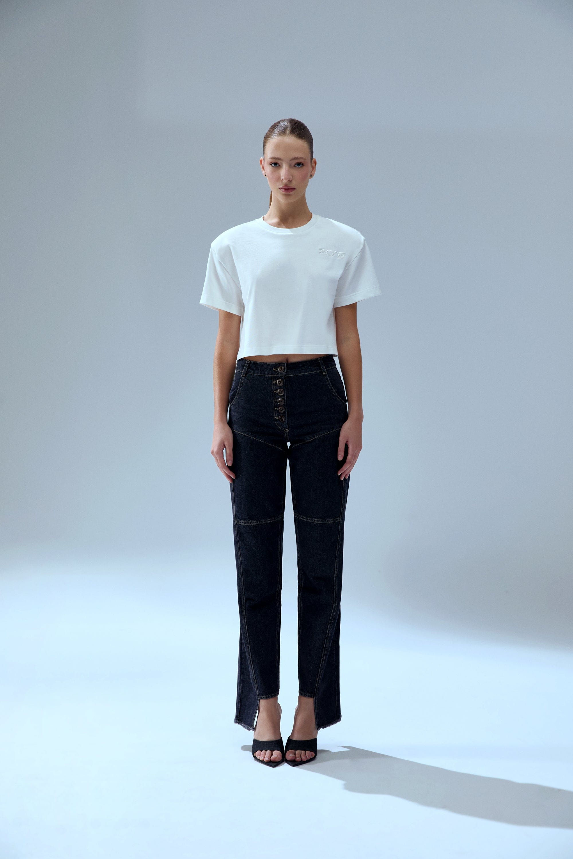 YOUR *ITCH SHOULDER PADDED T-SHIRT - WHITE made by PCFG