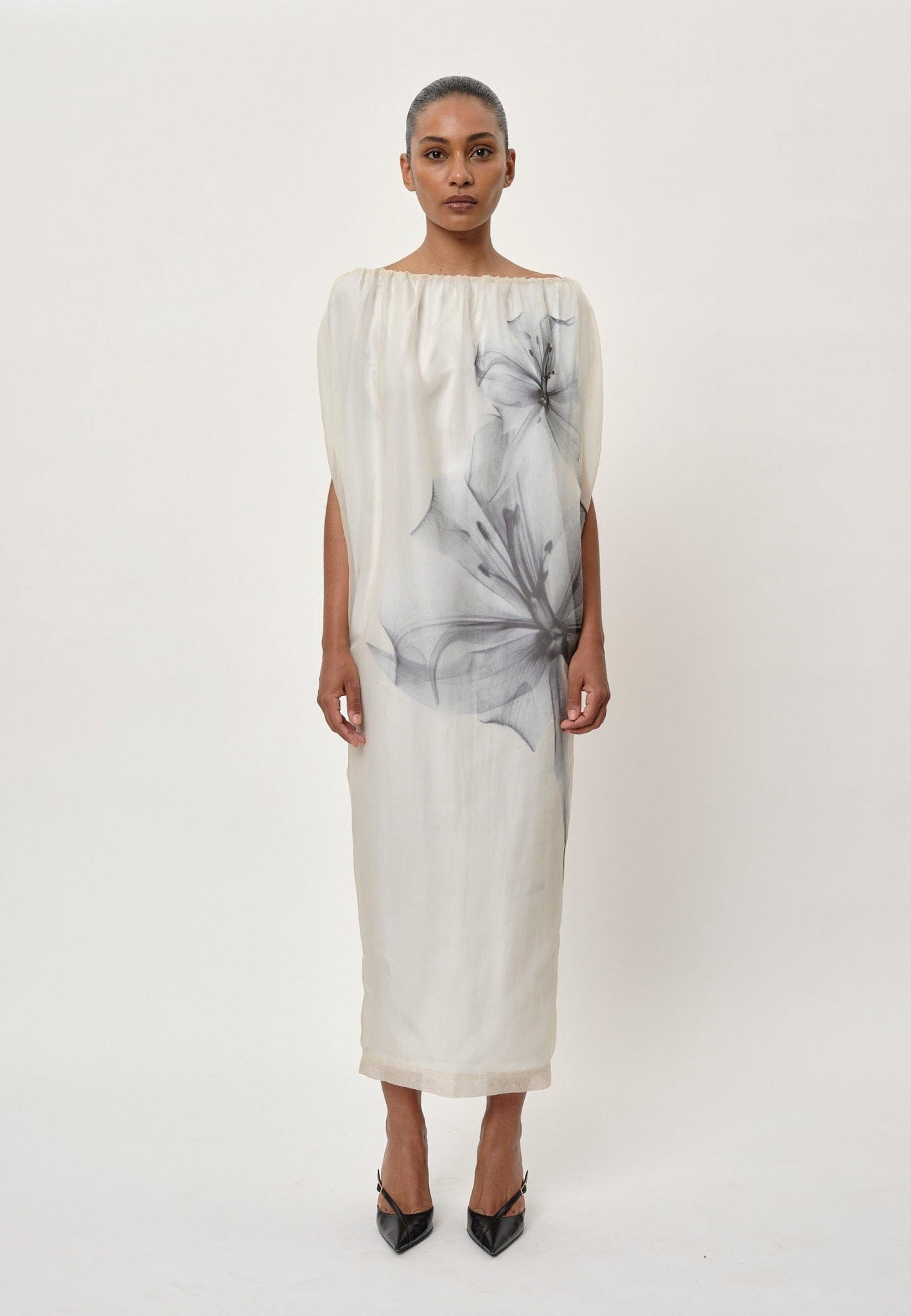 Veronika Dress - Light Asparagus made by HERSKIND