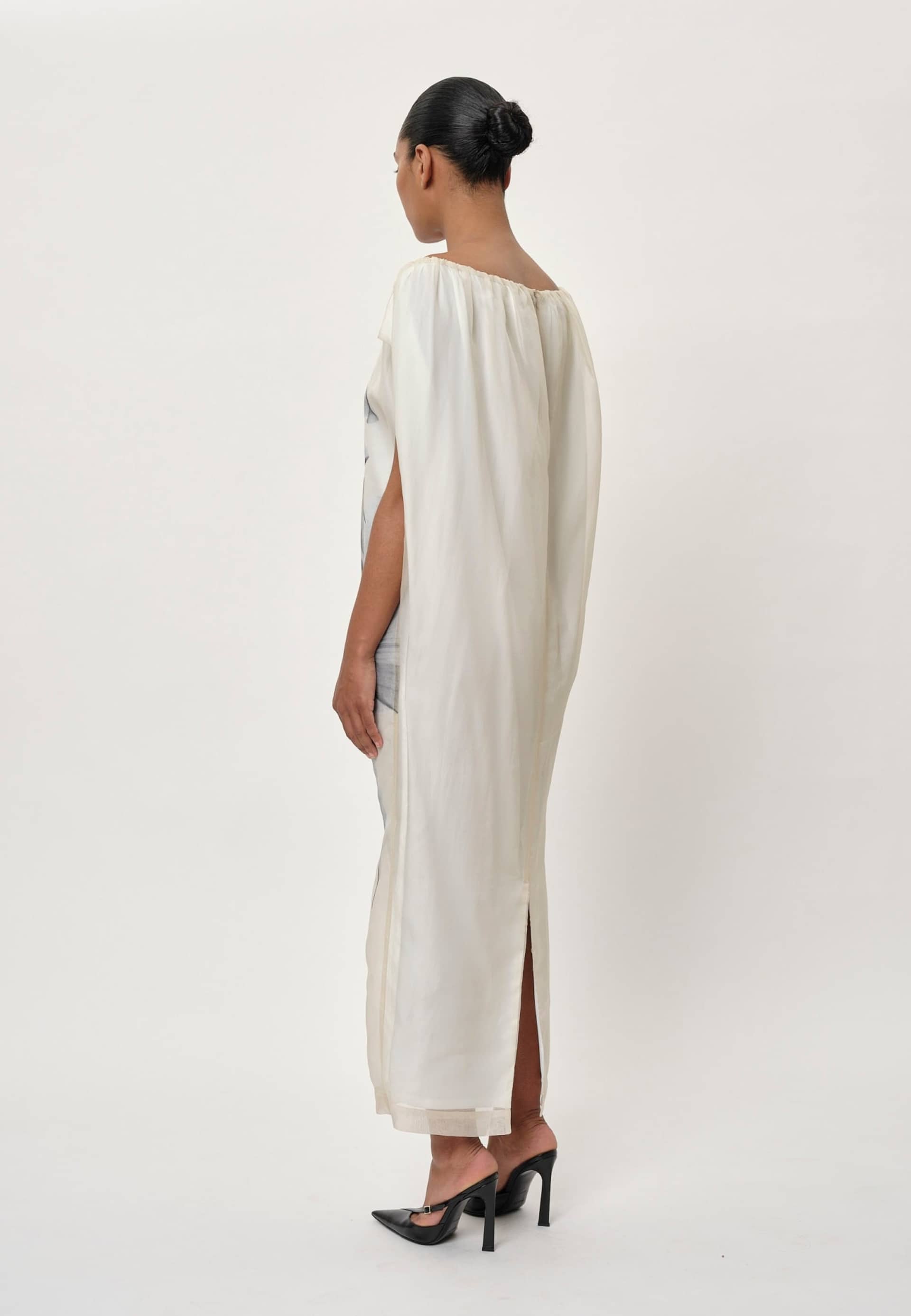 Veronika Dress - Light Asparagus made by HERSKIND
