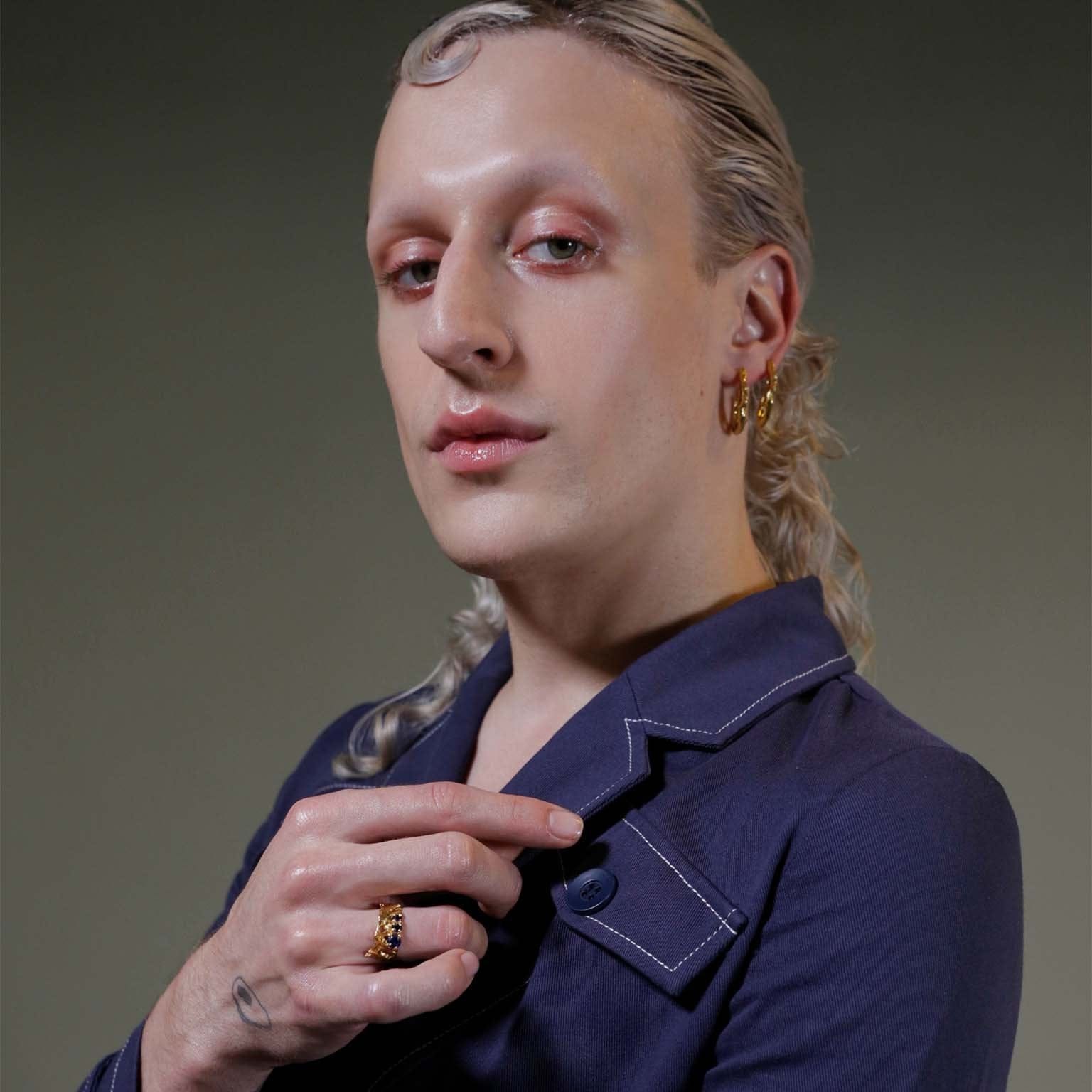 Hati Sapphire Ring made by Loveness Lee