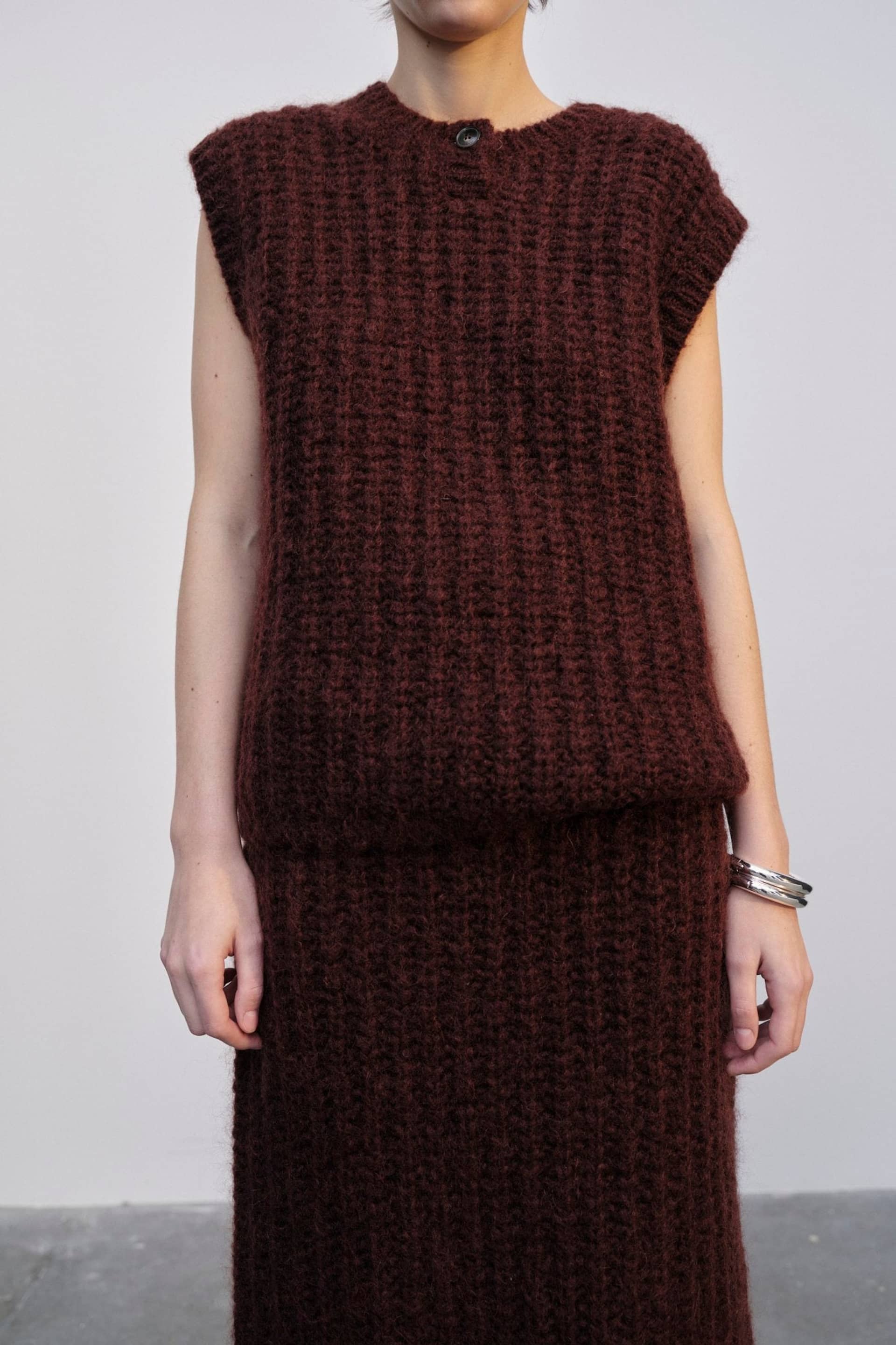 Sonny Knit Top - Oxblood made by HERSKIND