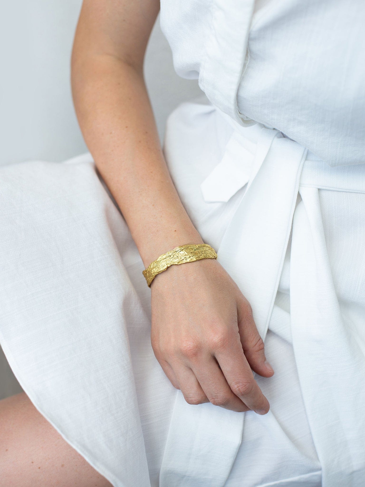 Archaic Bracelet Gold in Gold made by Eva Remenyi